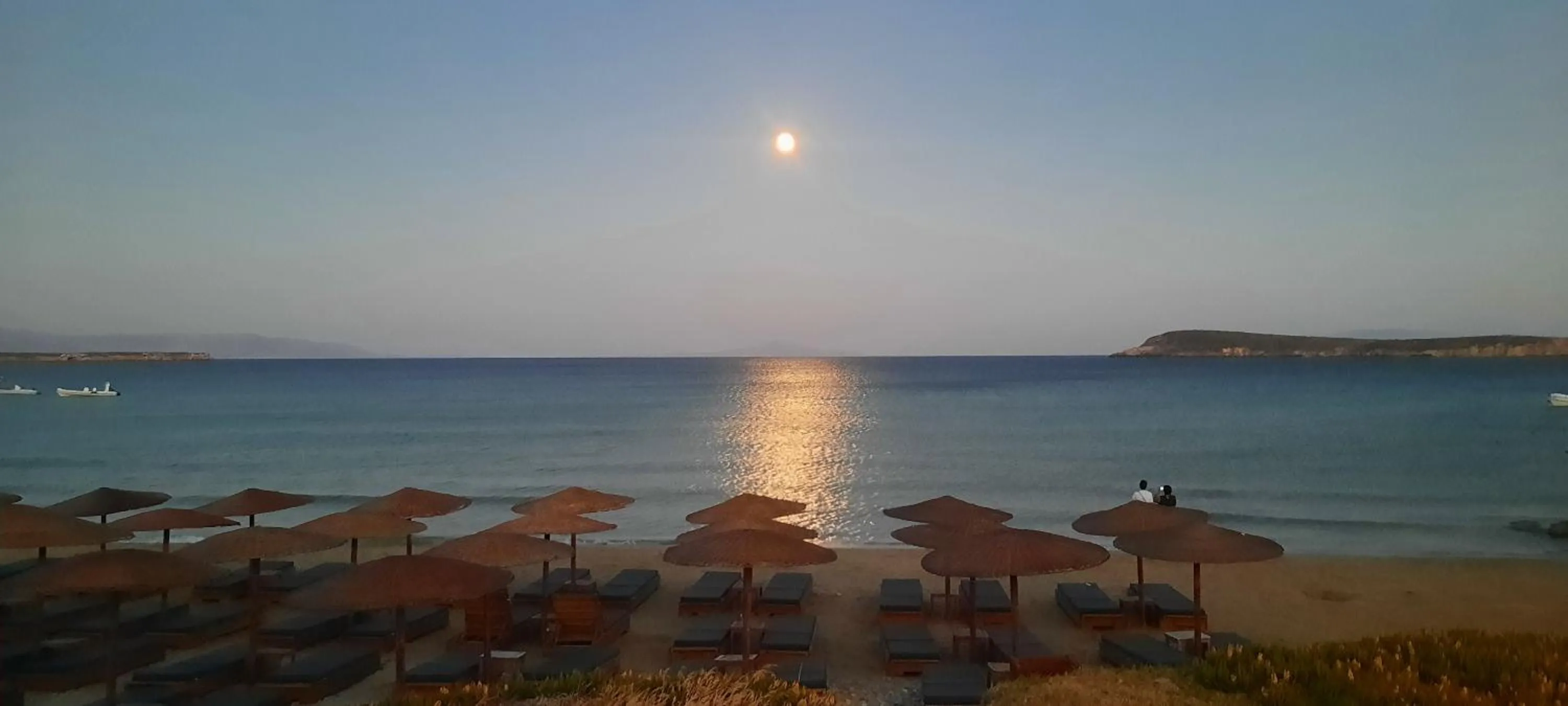 Beach in Galini me thea