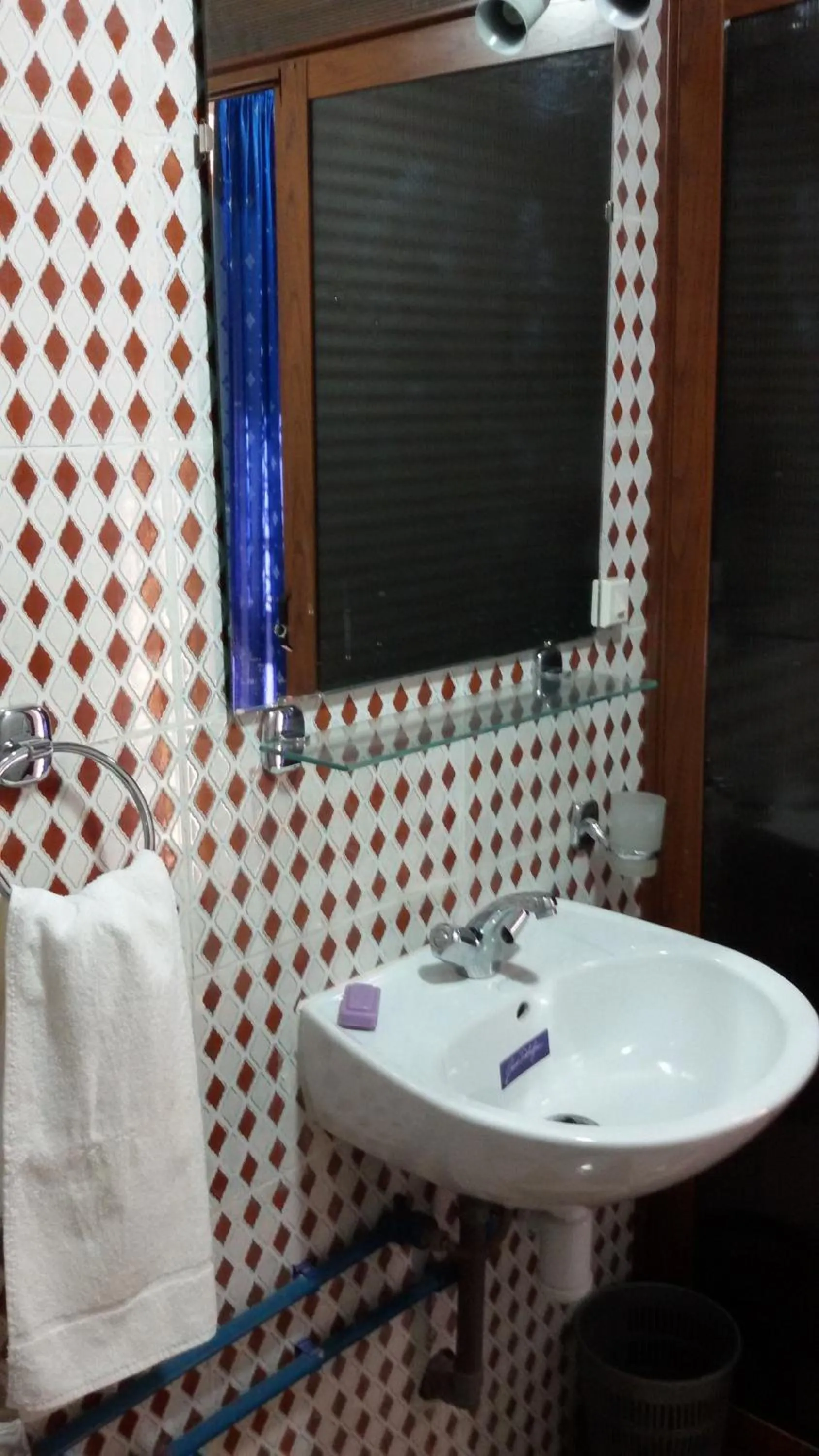 Bathroom in Riad Freija-TAROUDANT