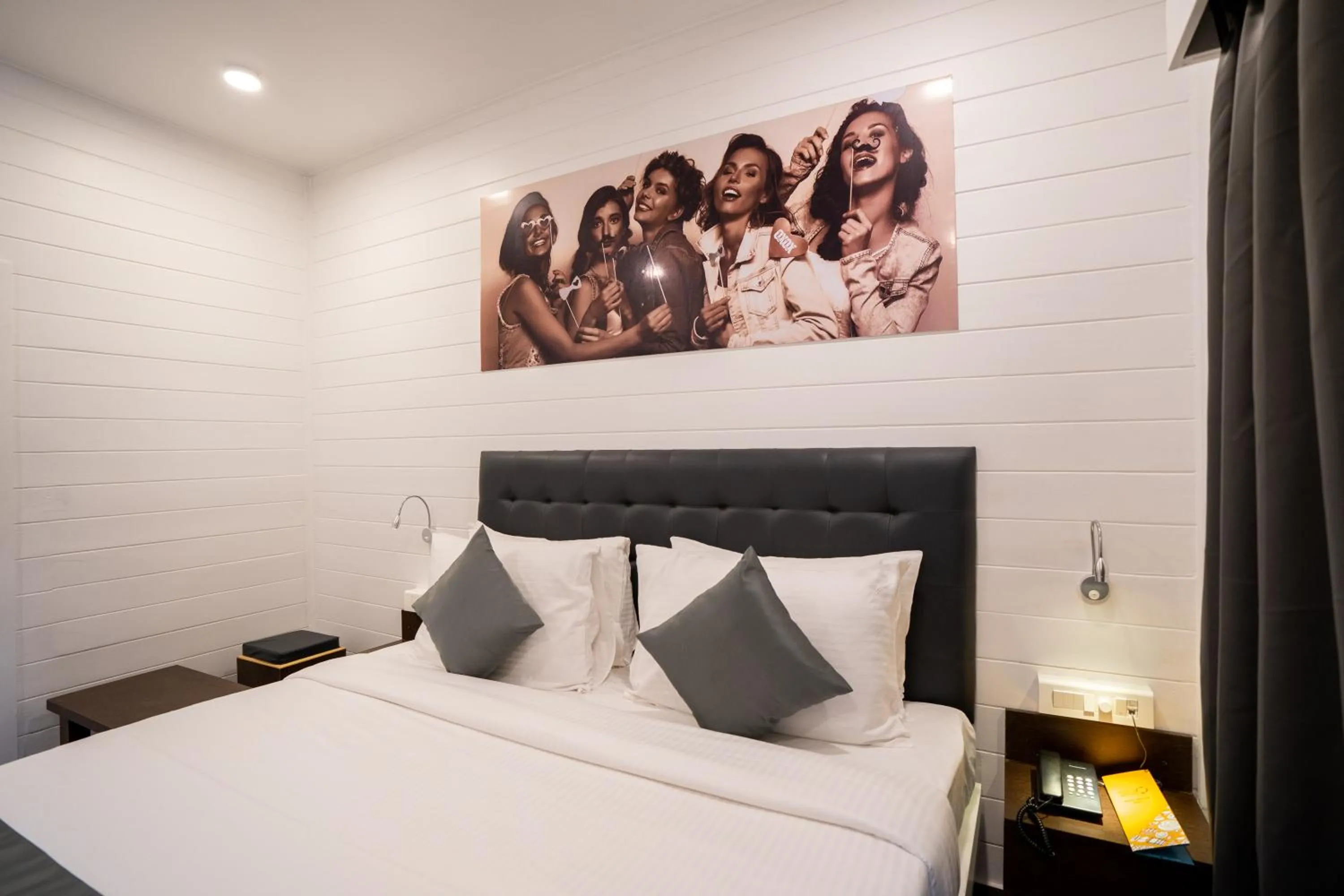 Bed in SinQ Party Hotel - No Male Stags Allowed