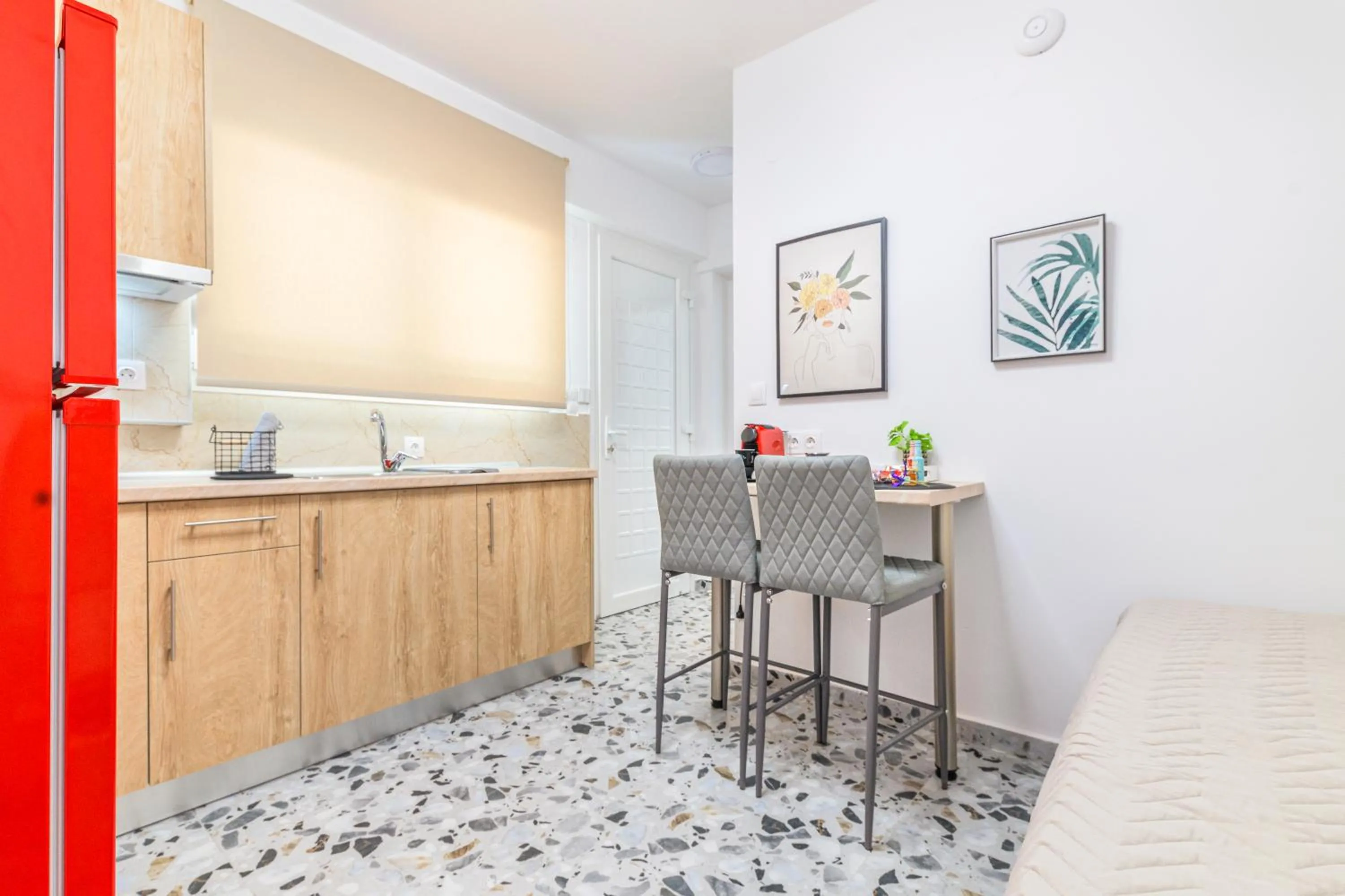 Kitchen or kitchenette in Olive Inn