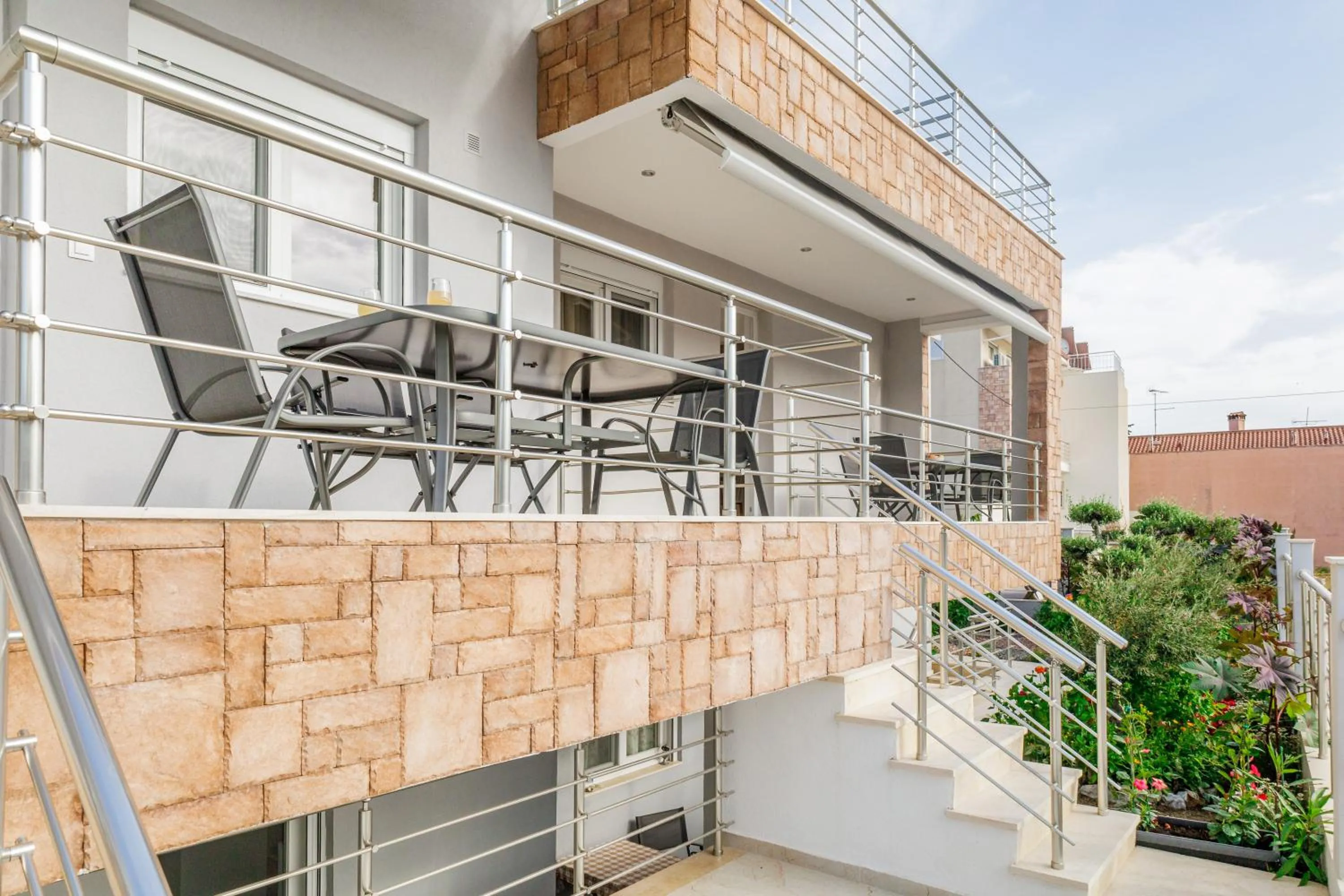 Balcony/Terrace in Olive Inn