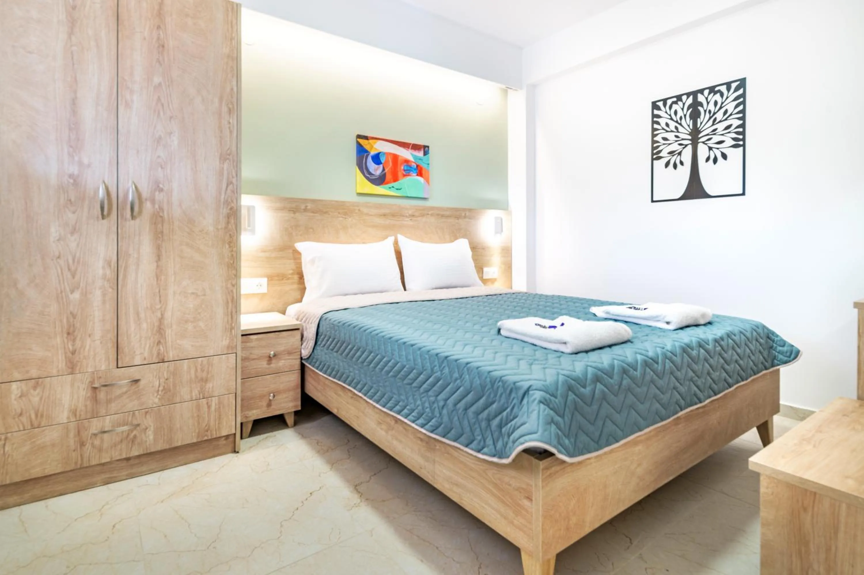 Photo of the whole room, Bed in Olive Inn