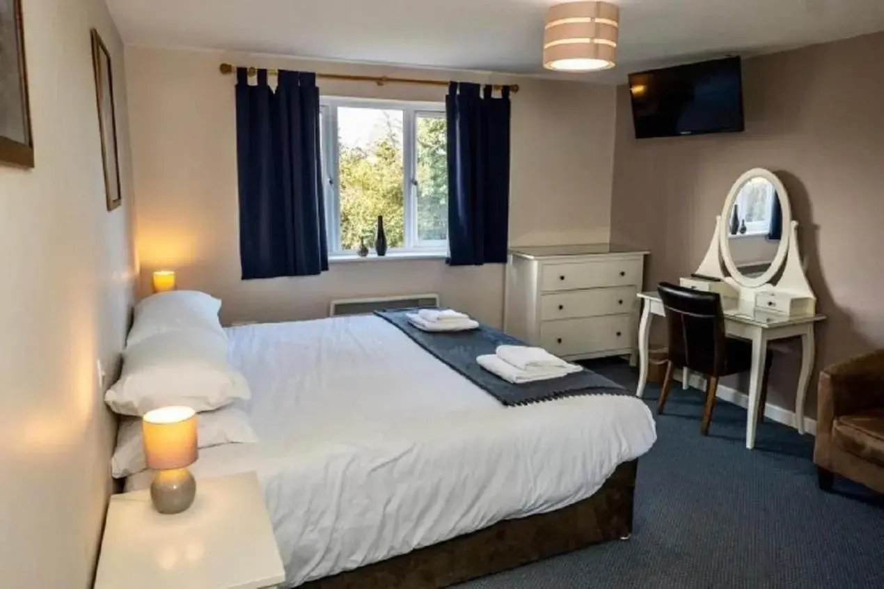Deluxe Double Room in The Malt Shovel Inn Deluxe Double Room in The Malt Shovel Inn