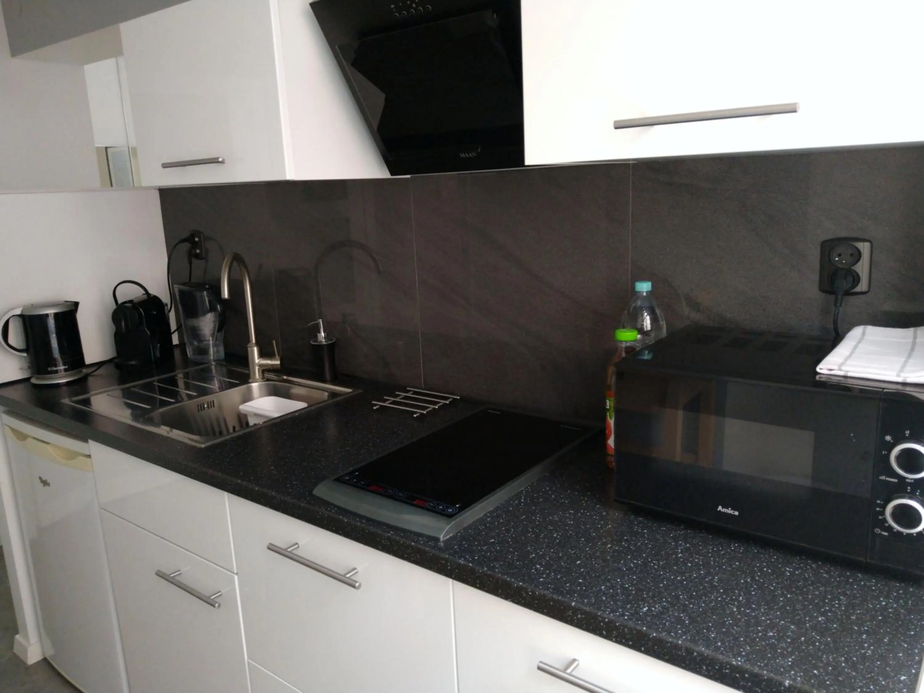 Kitchen or kitchenette in Feel at home - Old Town