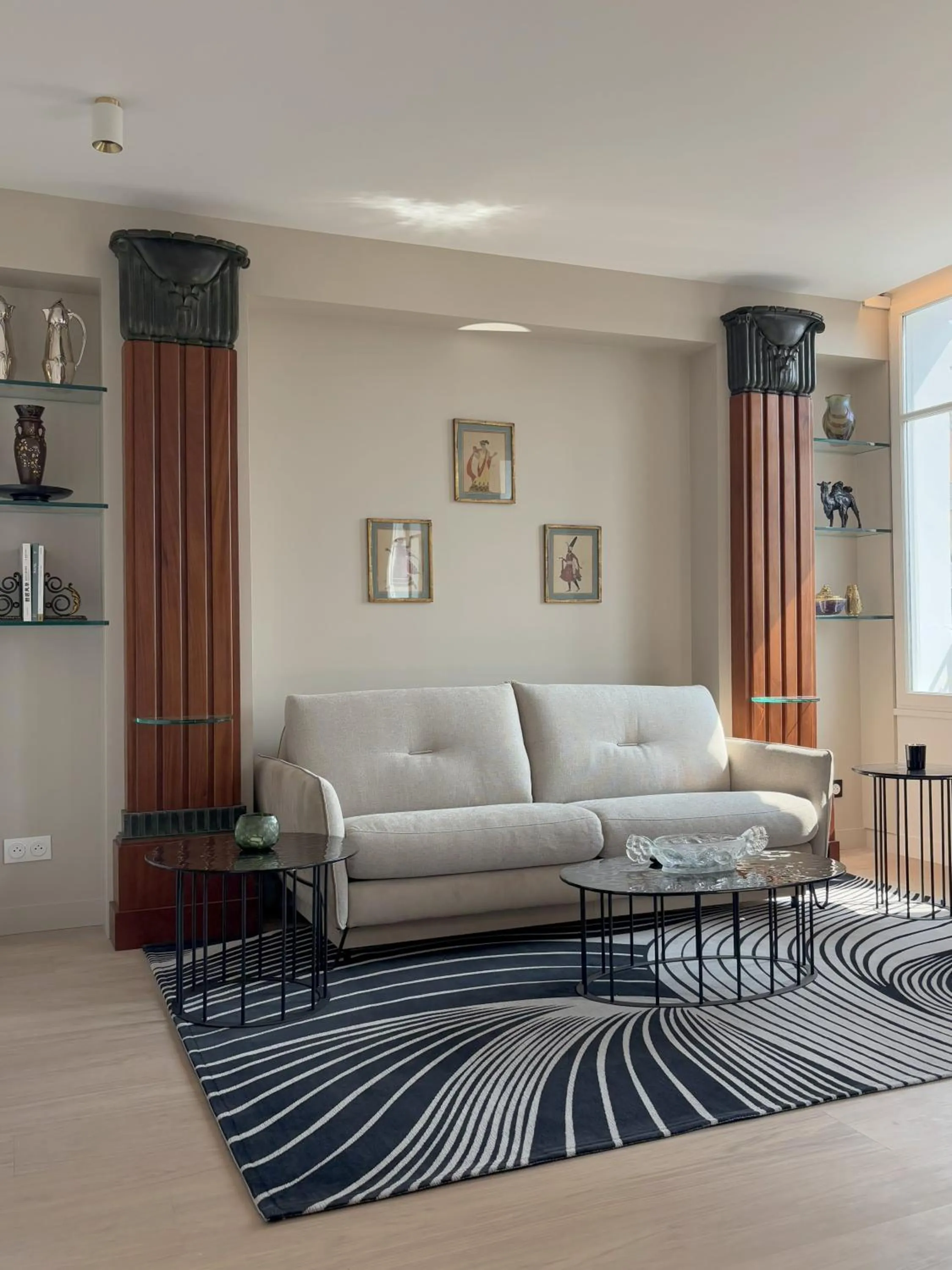 TV and multimedia in Montmartre Residence