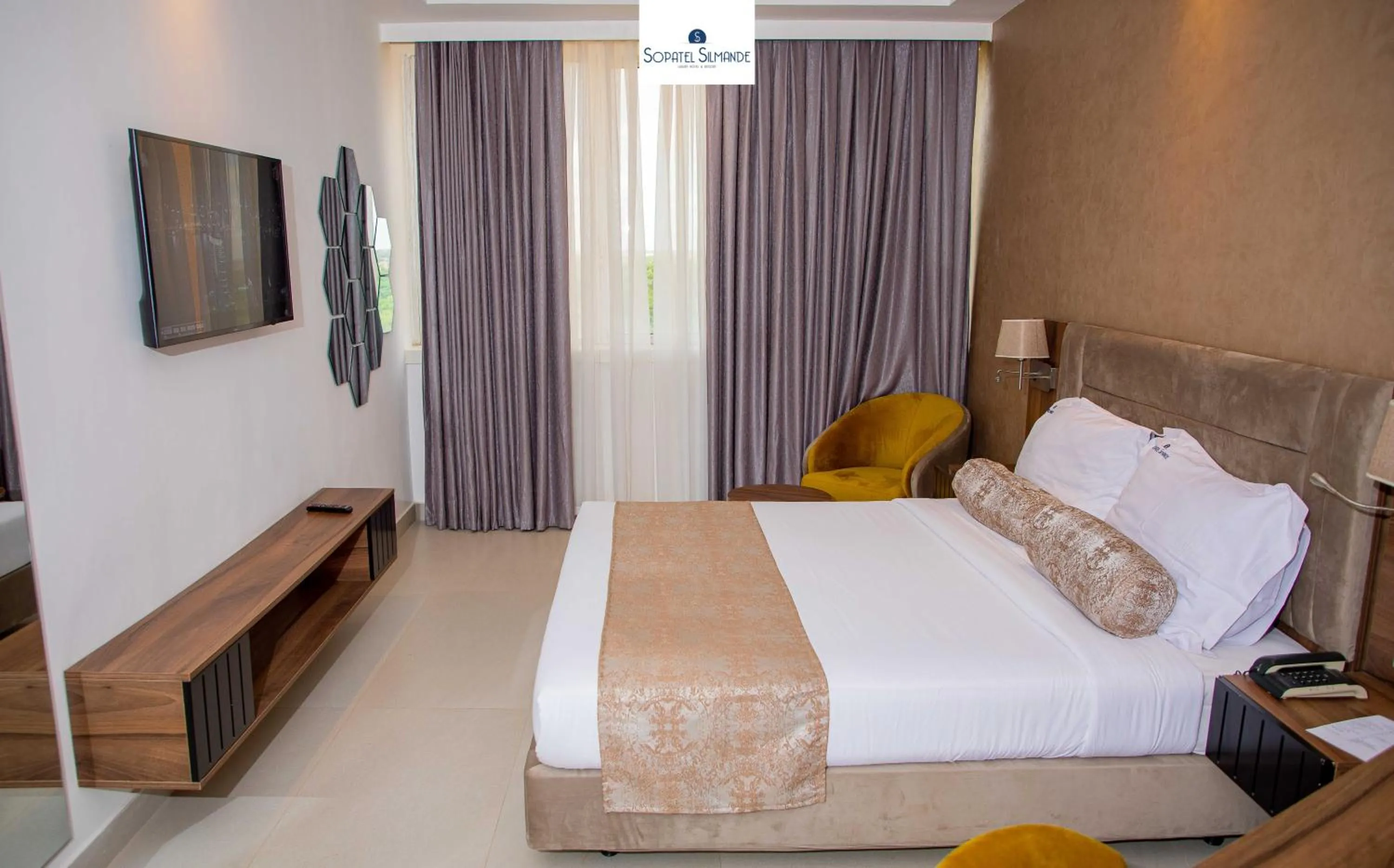 Bedroom, Bed in Sopatel Silmandé