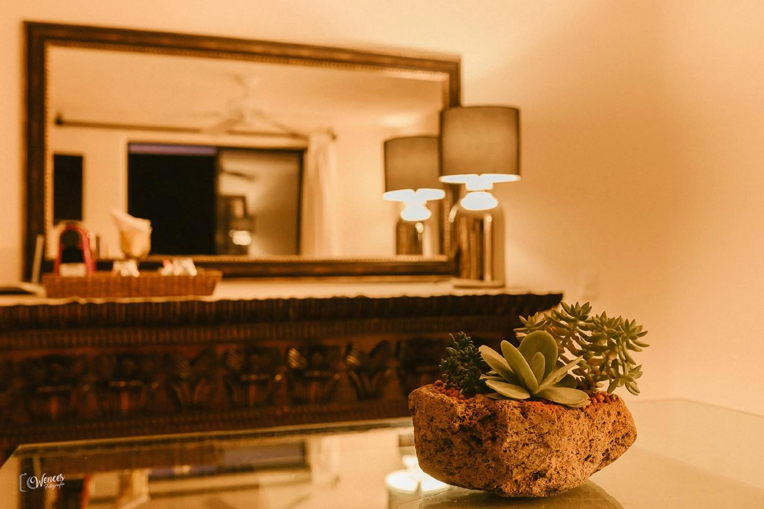 Decorative detail in Tentaciones Hotel & Lounge Pool - Adults Only