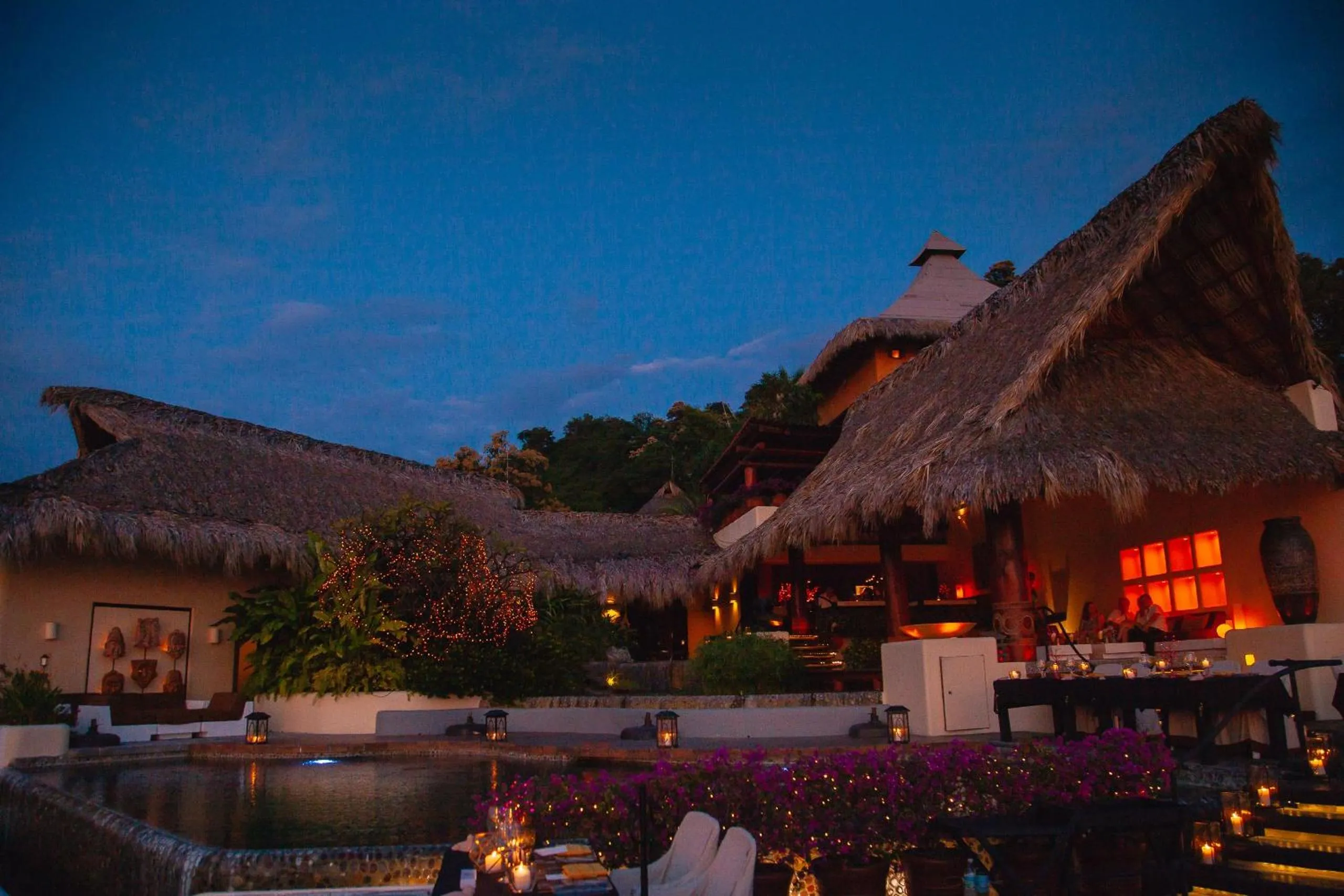 Property building in Tentaciones Hotel & Lounge Pool - Adults Only