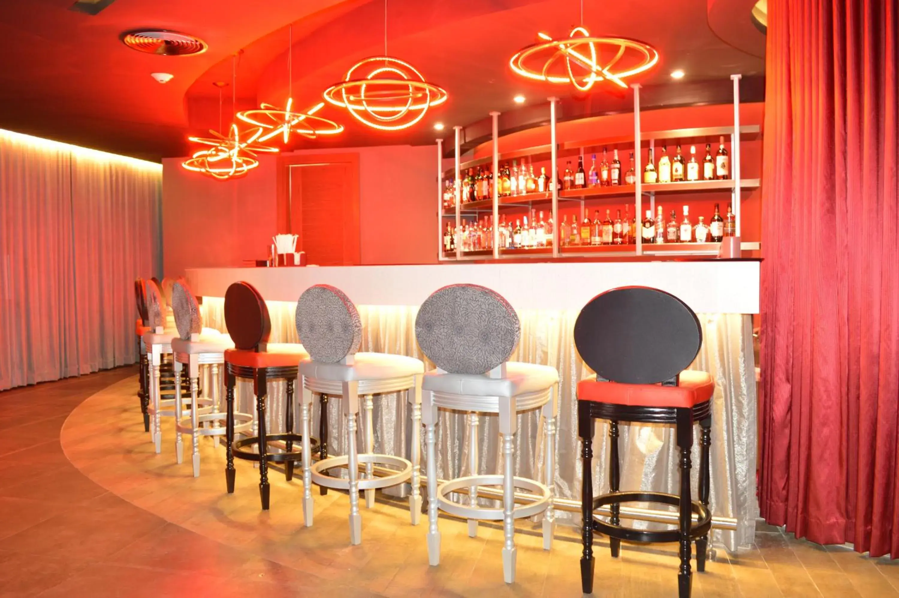 Lounge or bar in Royalton Hideaway Riviera Cancun, An Autograph Collection All-Inclusive Resort - Adults Only Lounge or bar in Royalton Hideaway Riviera Cancun, An Autograph Collection All-Inclusive Resort - Adults Only