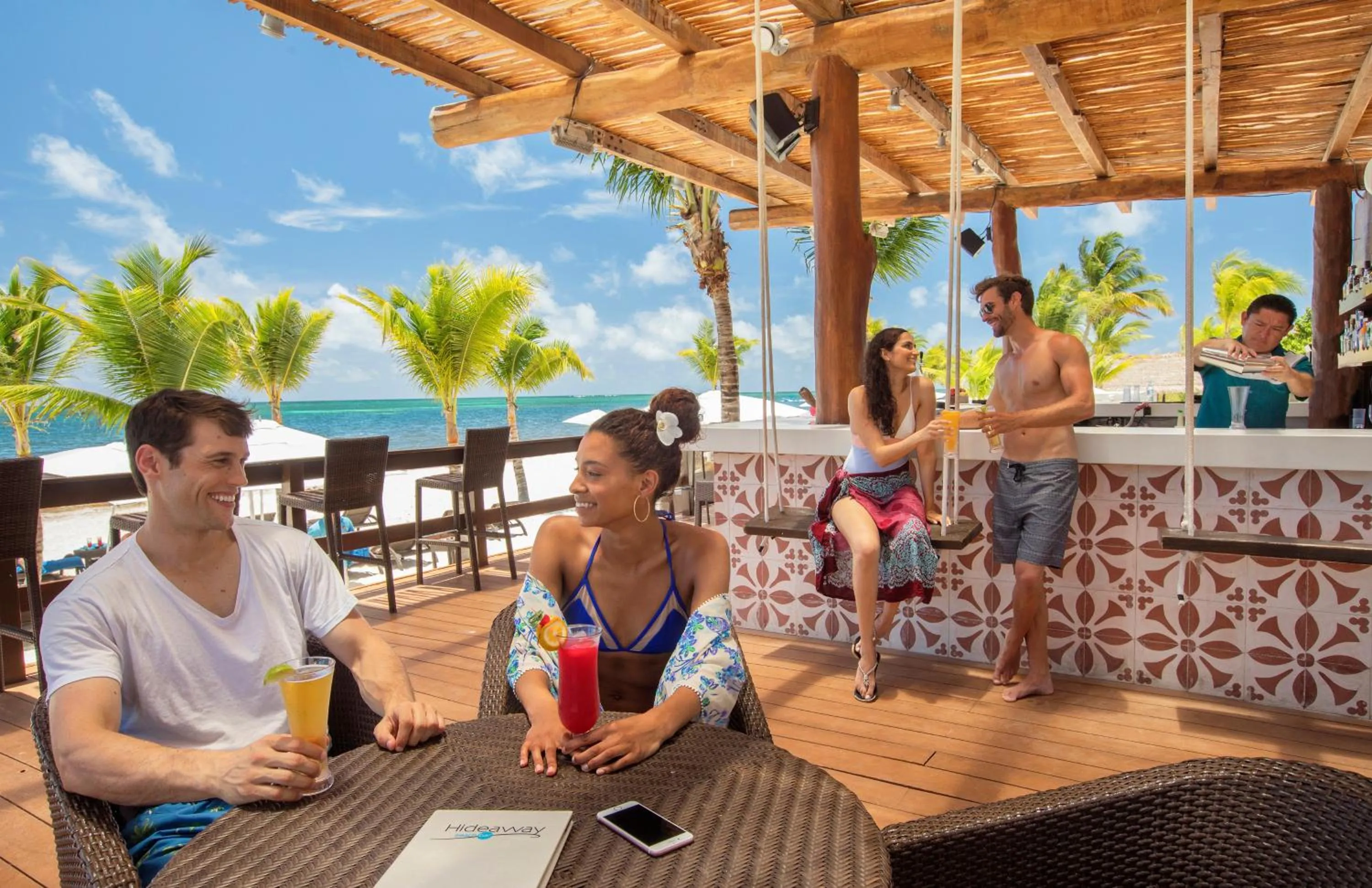 Lounge or bar in Royalton Hideaway Riviera Cancun, An Autograph Collection All-Inclusive Resort - Adults Only