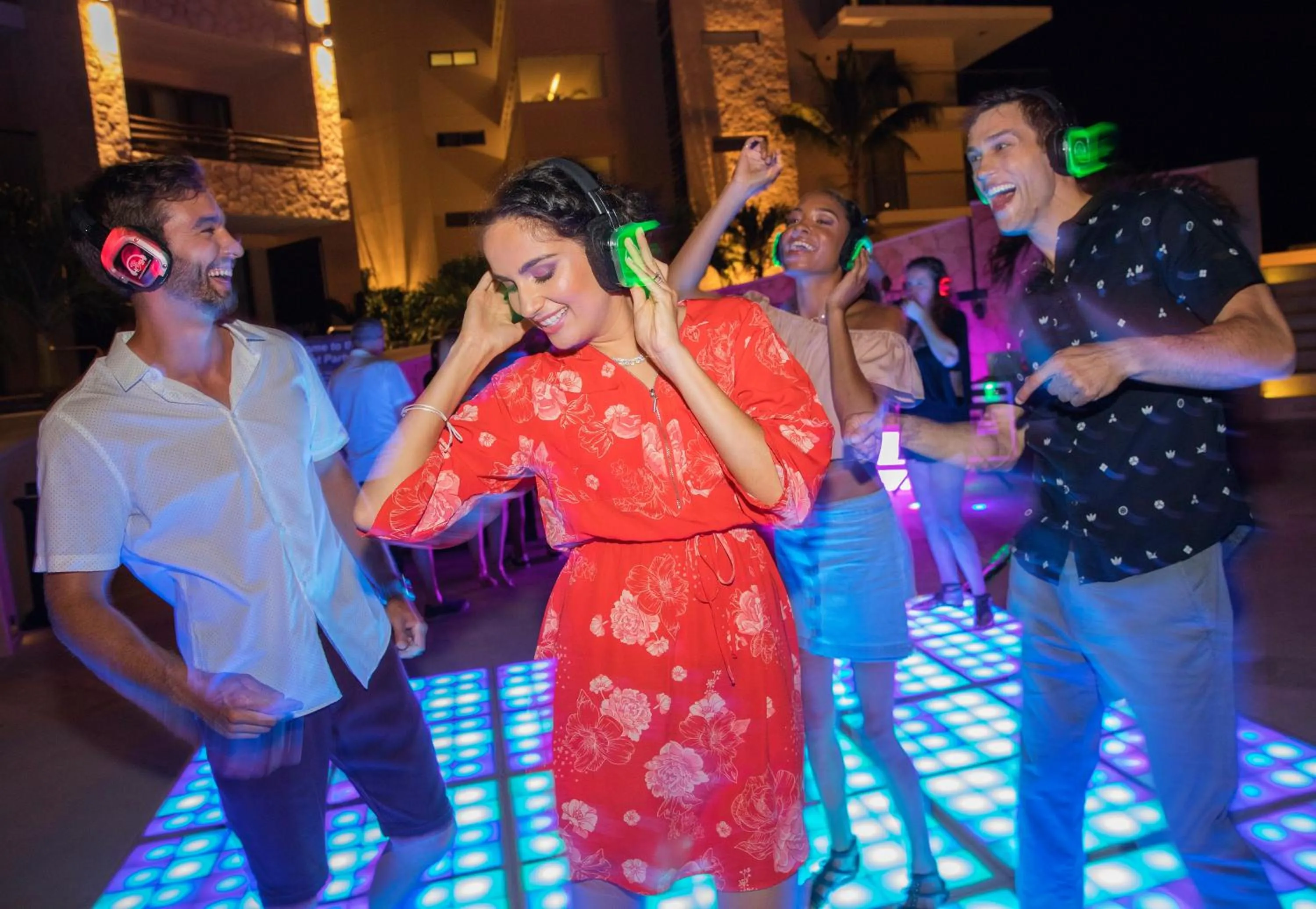 Nightclub / DJ in Royalton Hideaway Riviera Cancun, An Autograph Collection All-Inclusive Resort - Adults Only