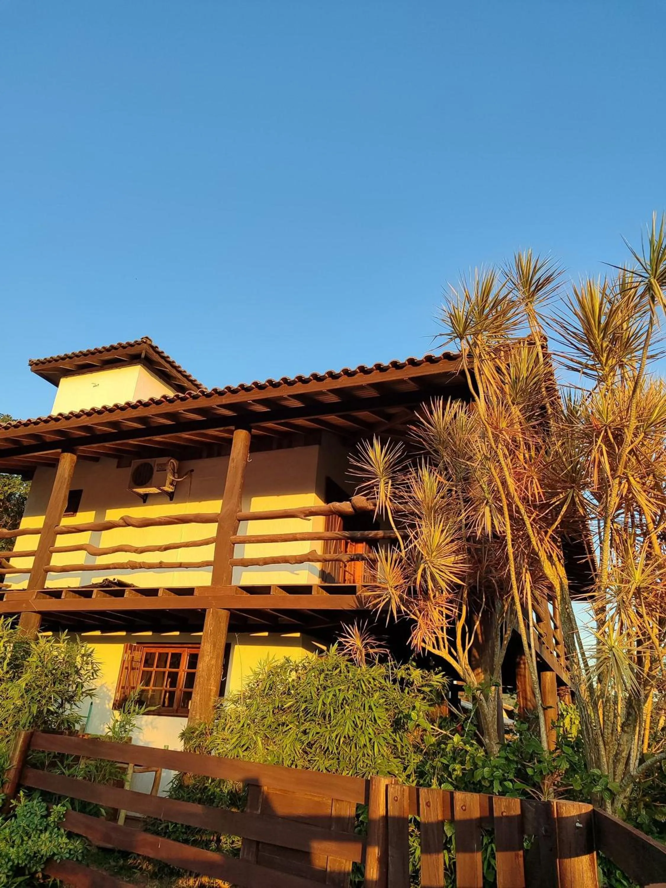 Facade/entrance in Pousada Casa Morango - Praia do Rosa - SC
