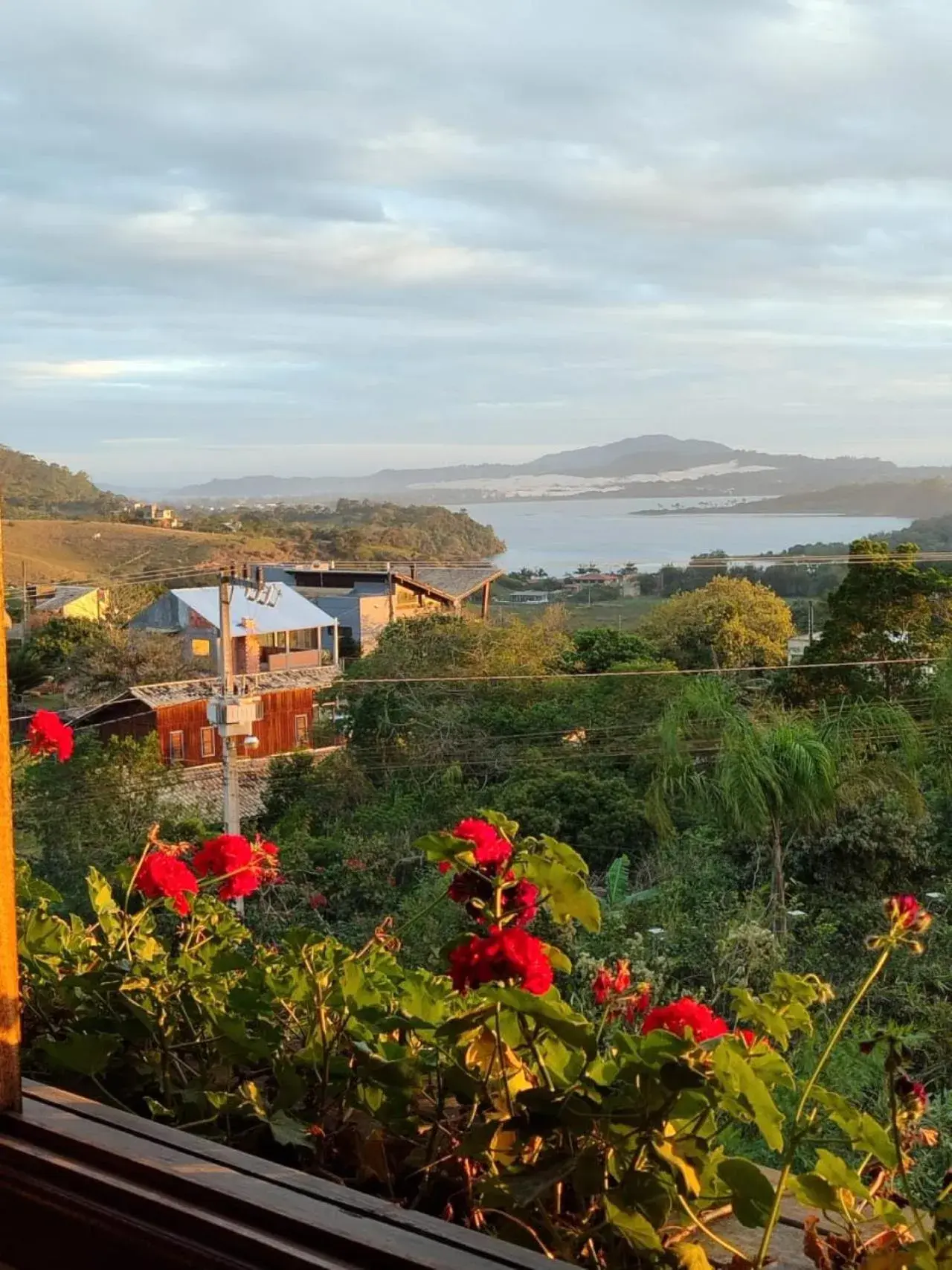 Bungalow in Pousada Casa Morango - Praia do Rosa - SC Bungalow in Pousada Casa Morango - Praia do Rosa - SC