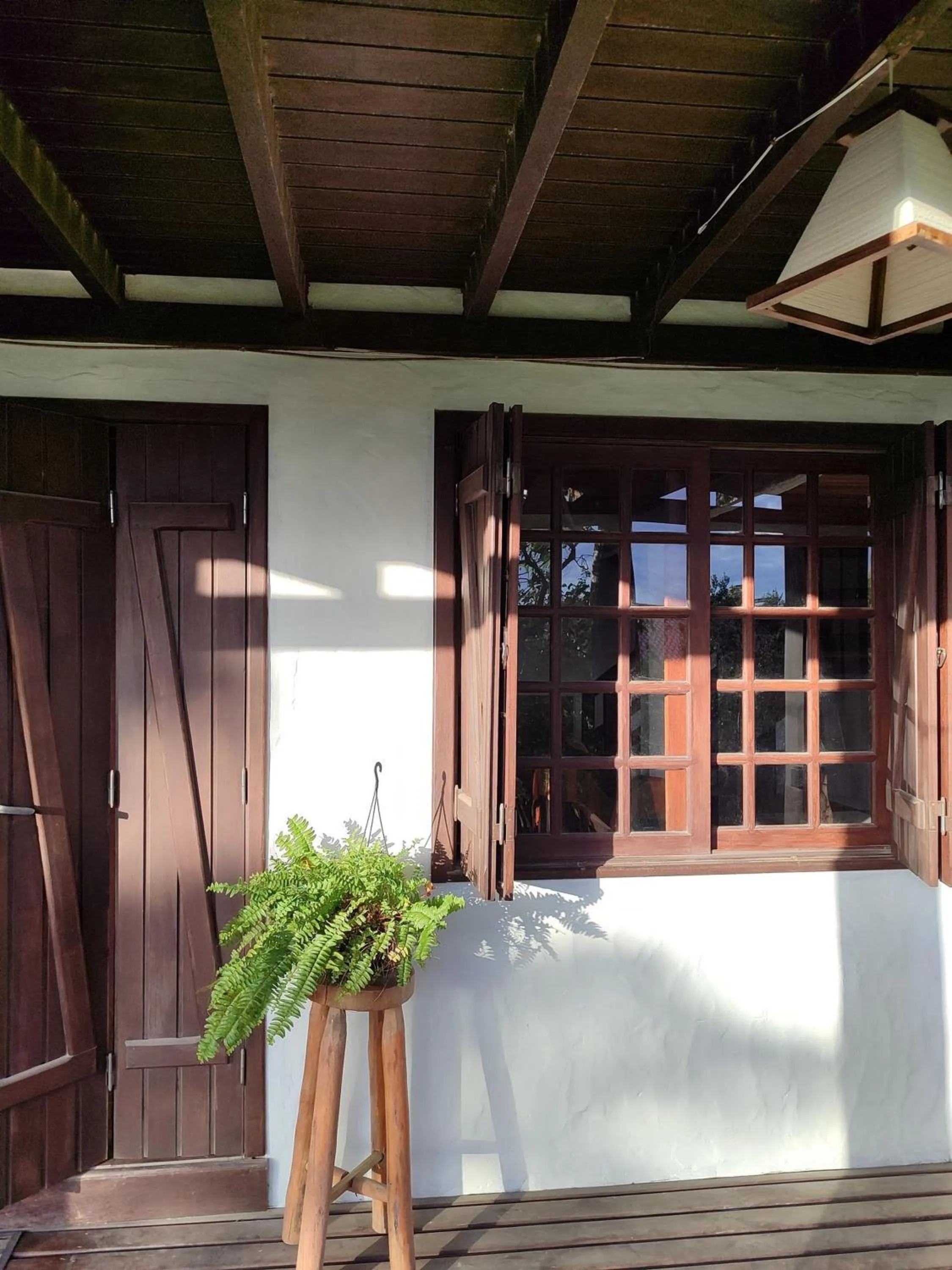 Decorative detail in Pousada Casa Morango - Praia do Rosa - SC