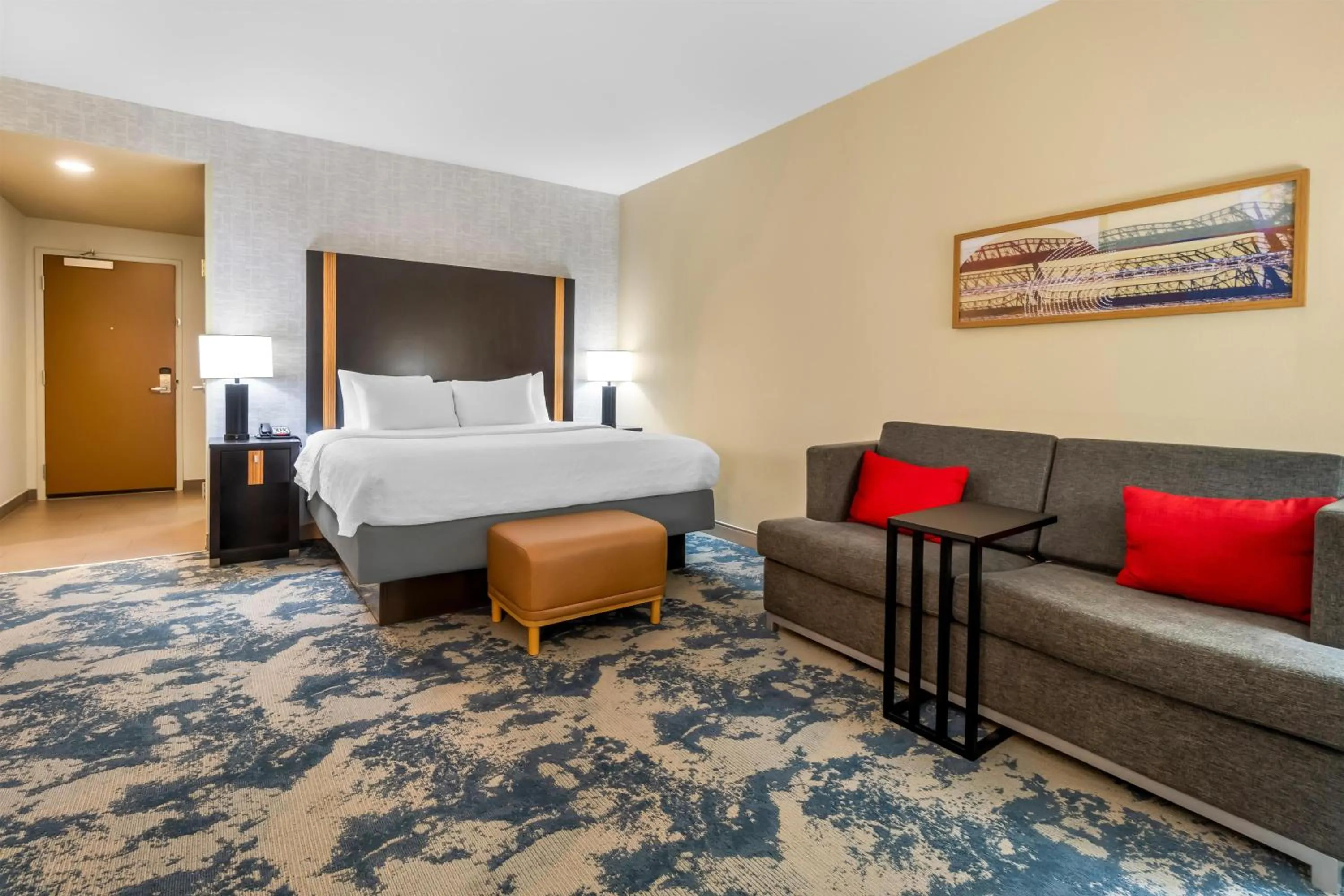 Bed in Hampton Inn Marion