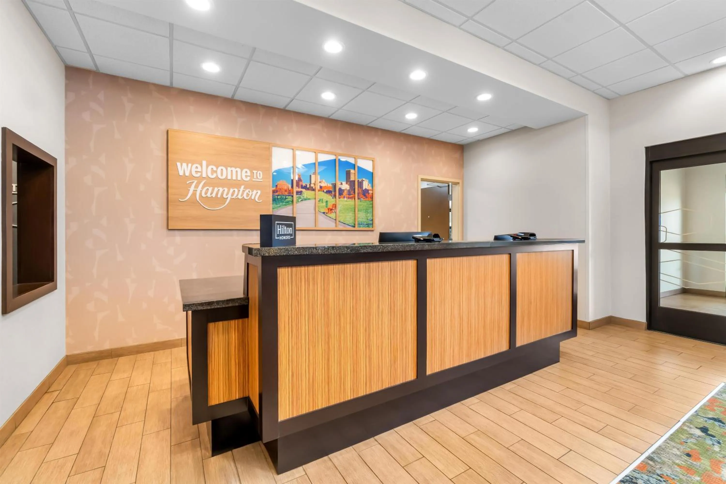 Lobby or reception in Hampton Inn Marion