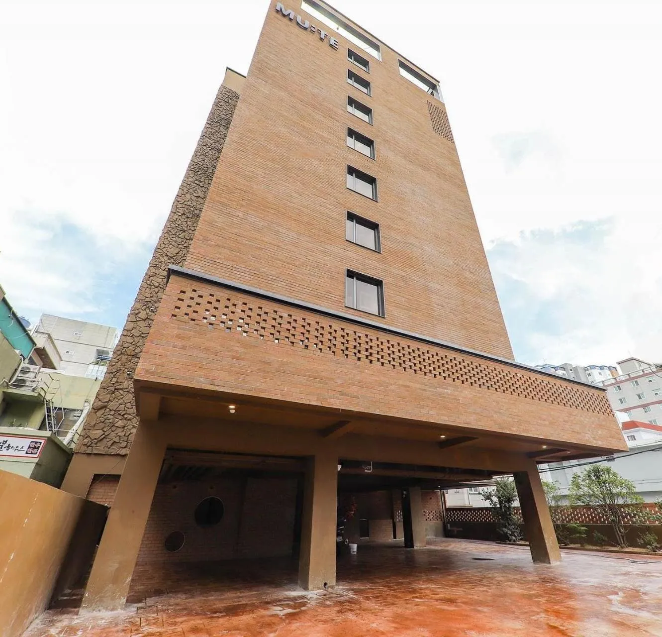 뮤트호텔 대연 MUTE HOTEL Daeyeon Busan