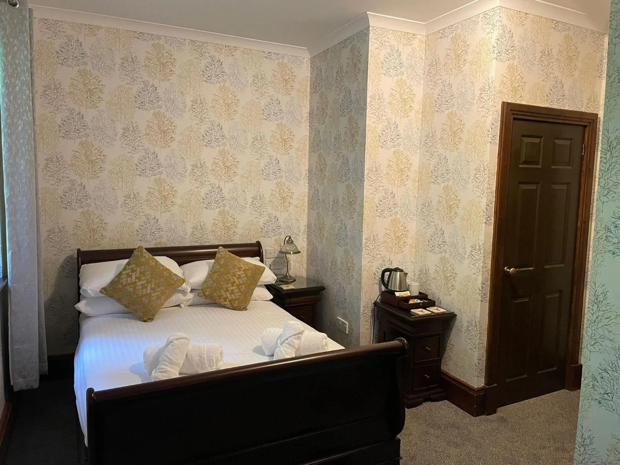 Bedroom in Craigdarroch Hotel