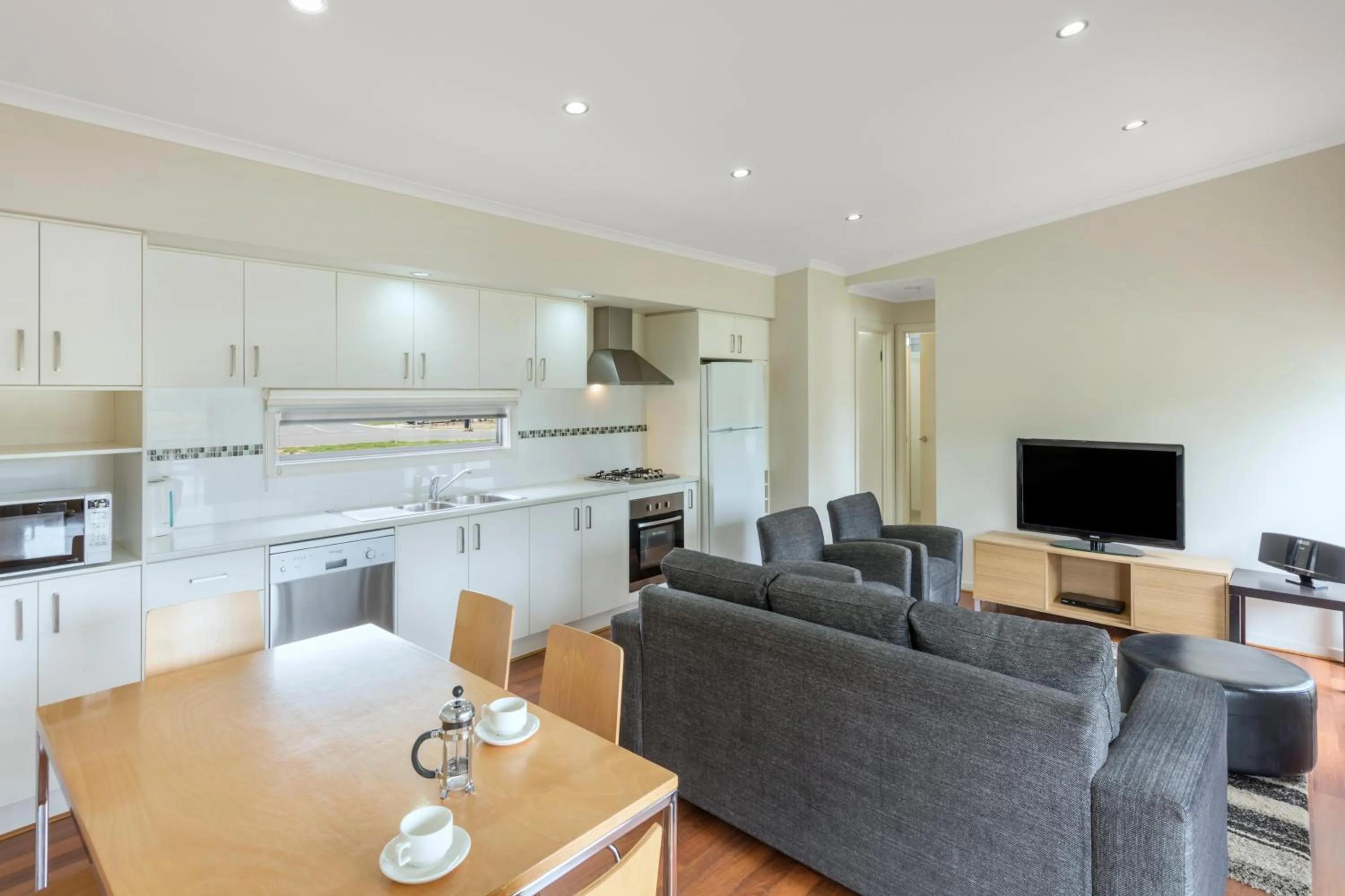 Kitchen or kitchenette in RACV Cobram Resort