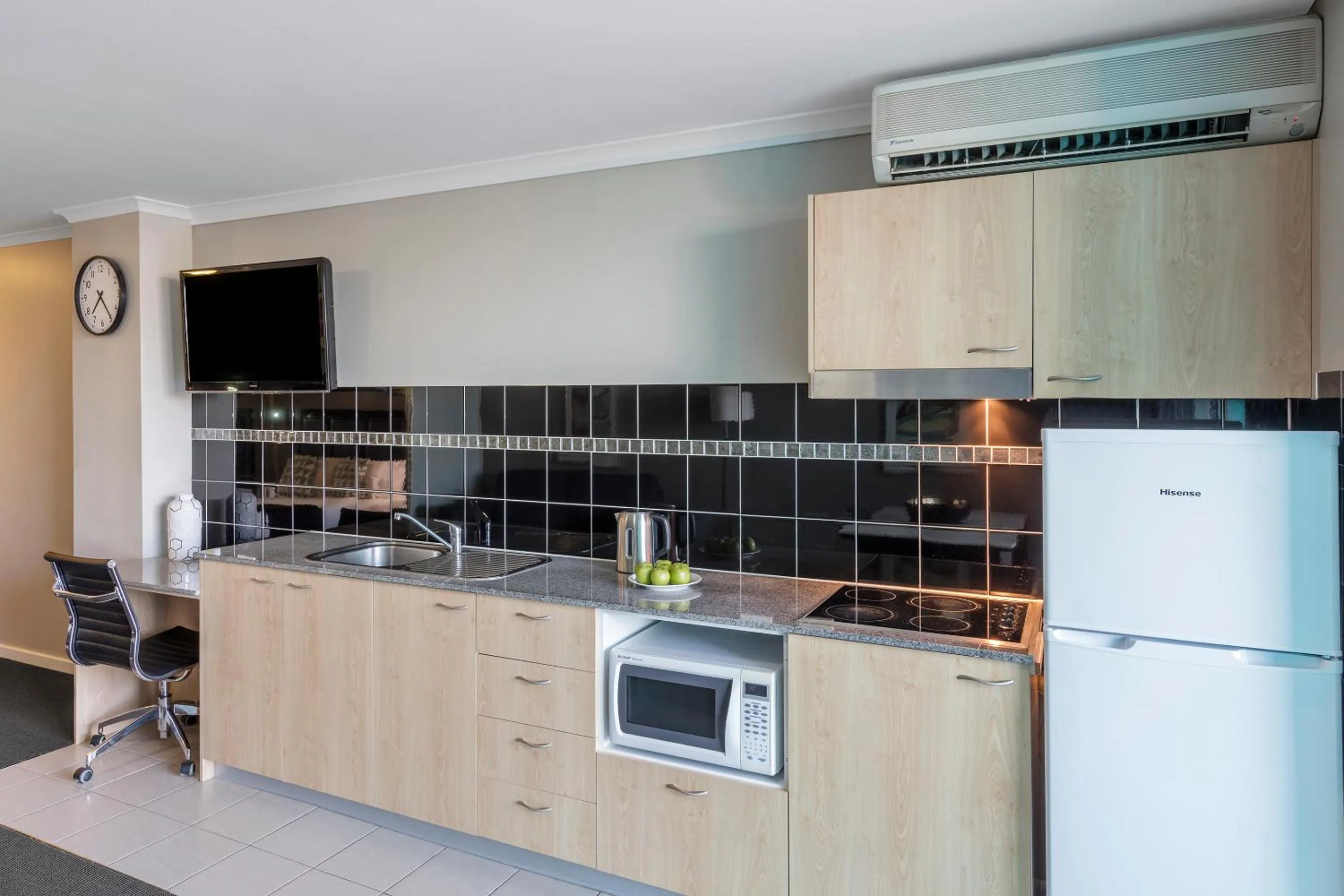 Kitchen or kitchenette in Nesuto The Entrance