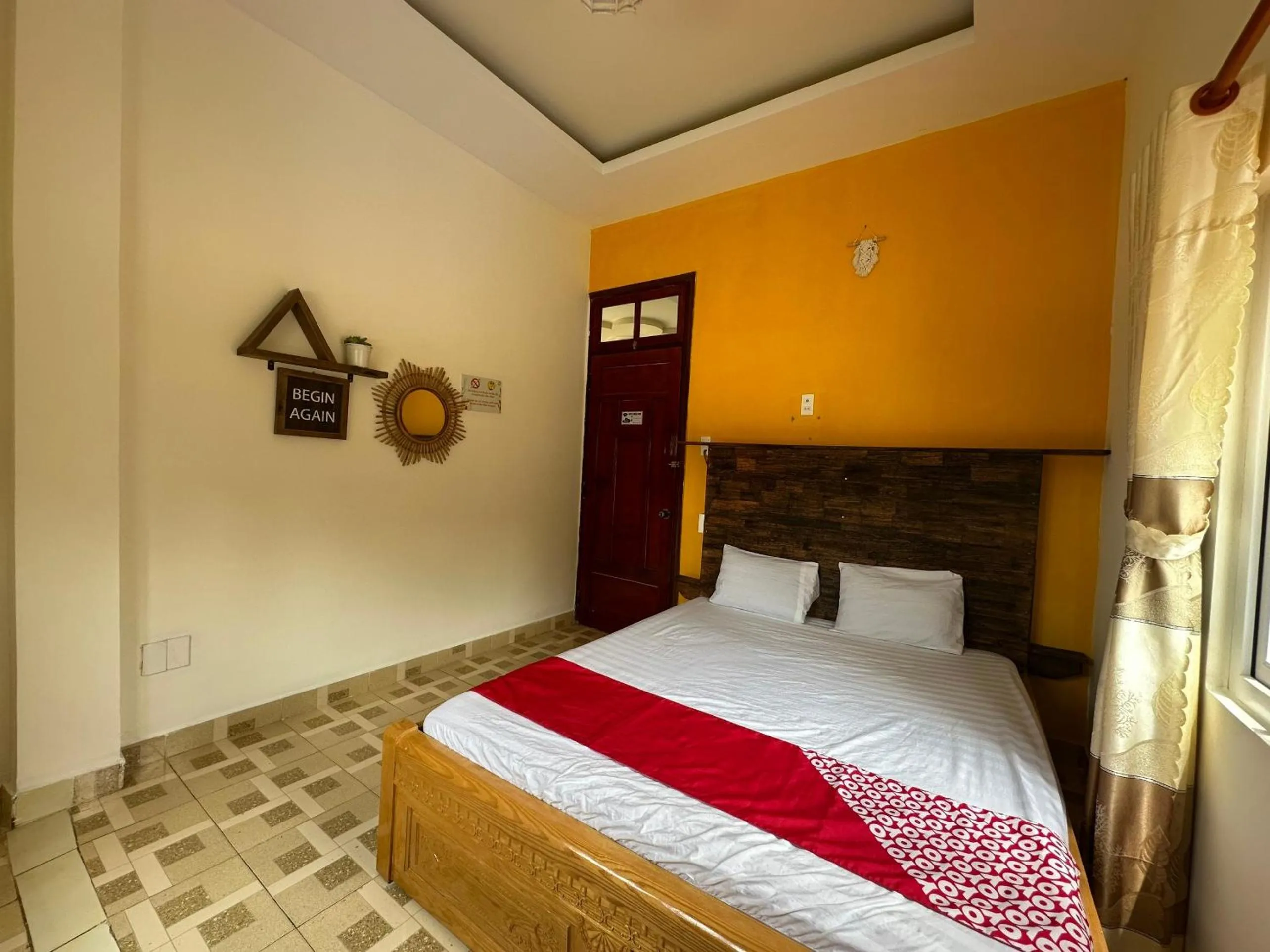 Bedroom, Bed in SPOT ON 1229 Happy Dream Homestay