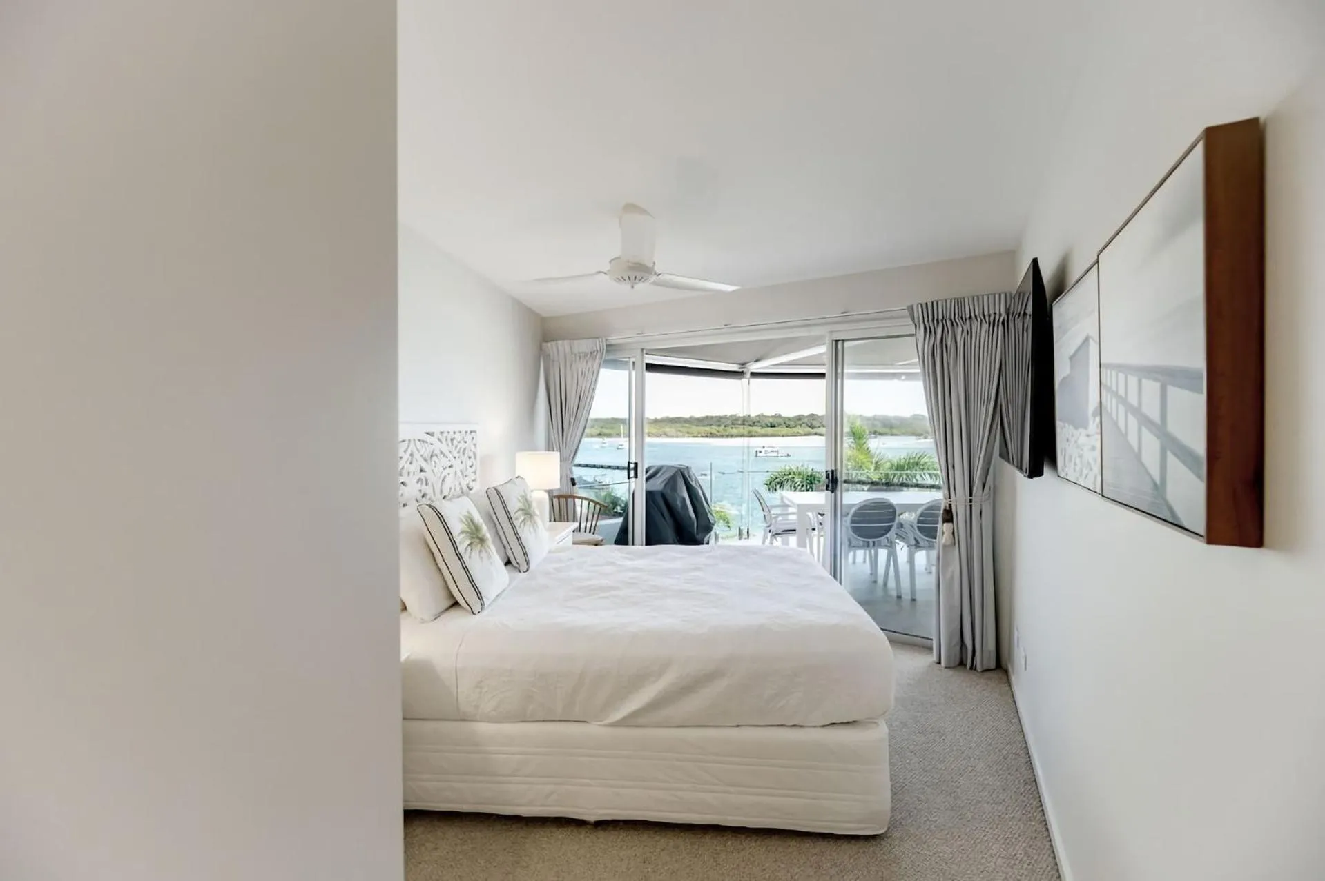 Noosa Penthouse with Stunning River Views