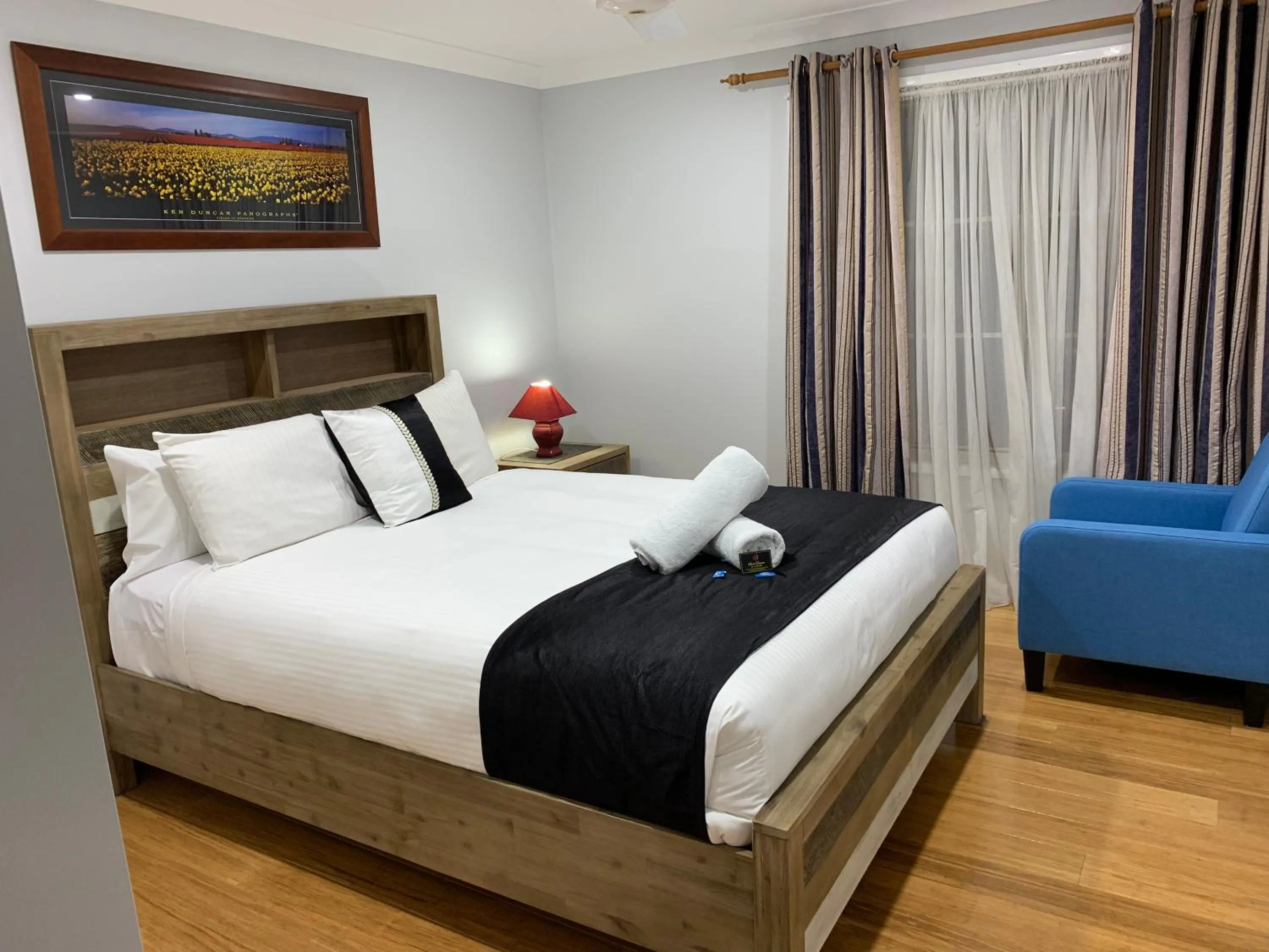 Bed in Branxton House Motel