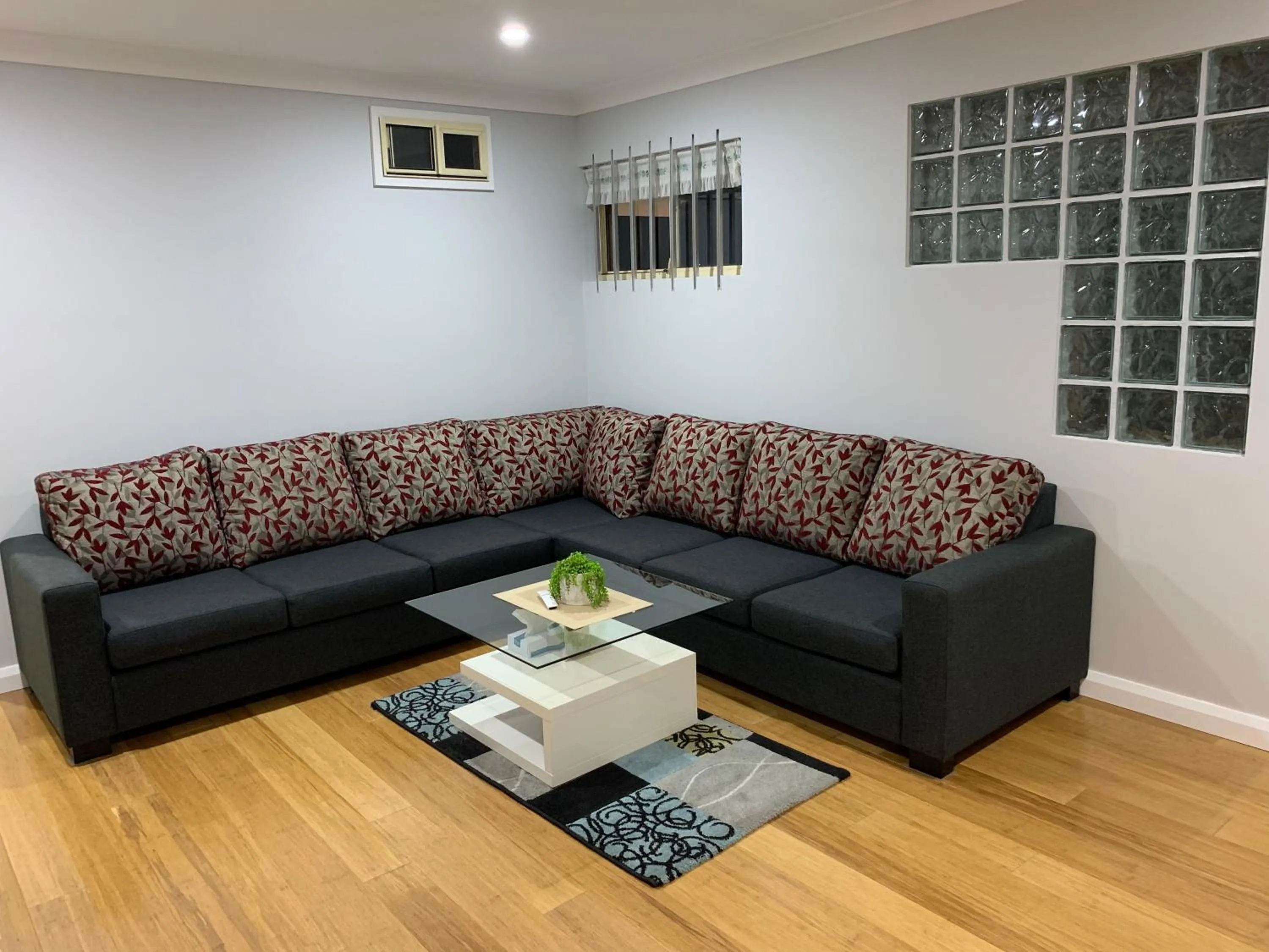 Branxton House Motel