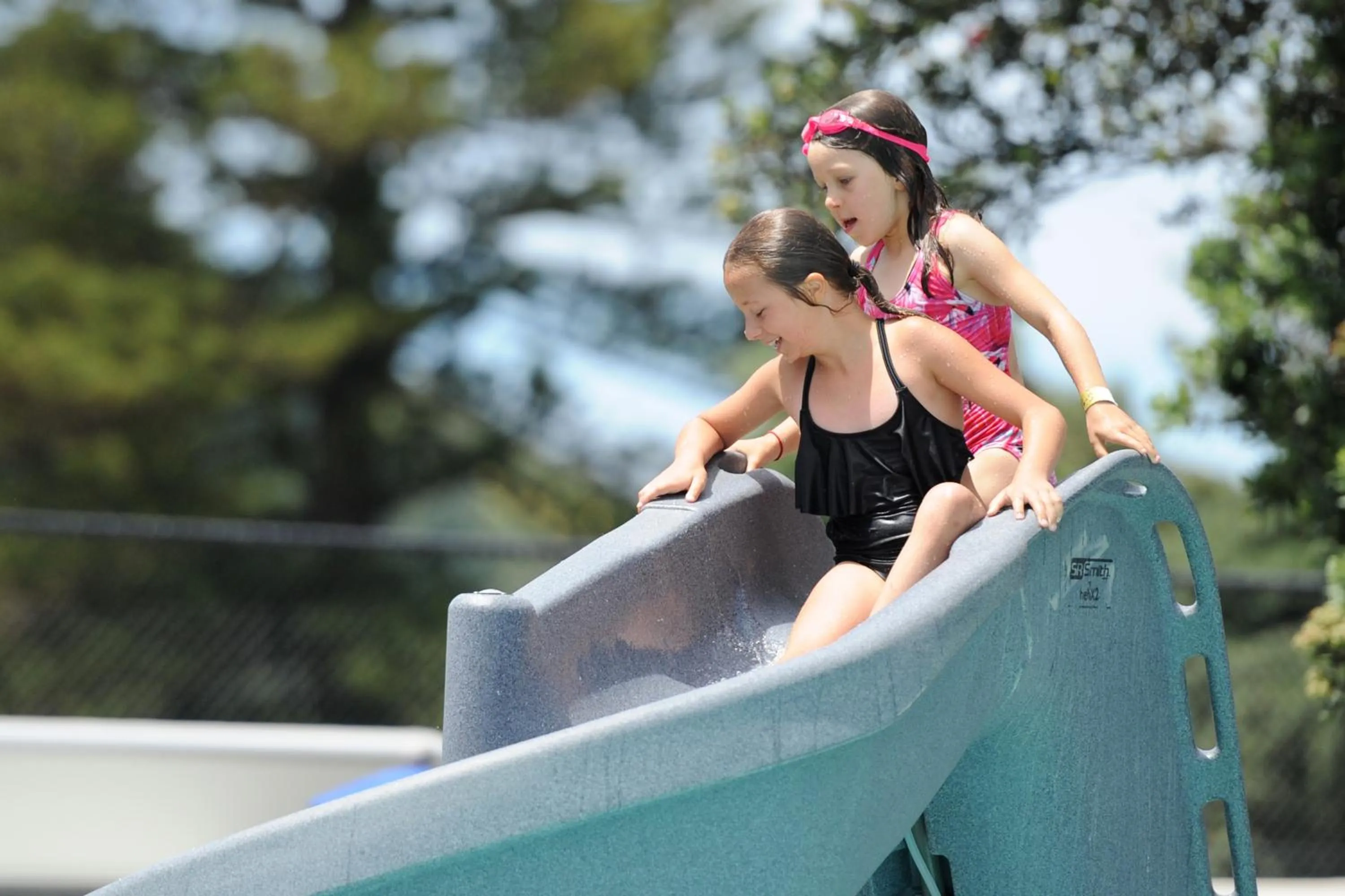 Swimming pool in Waikanae Beach TOP 10 Holiday Park