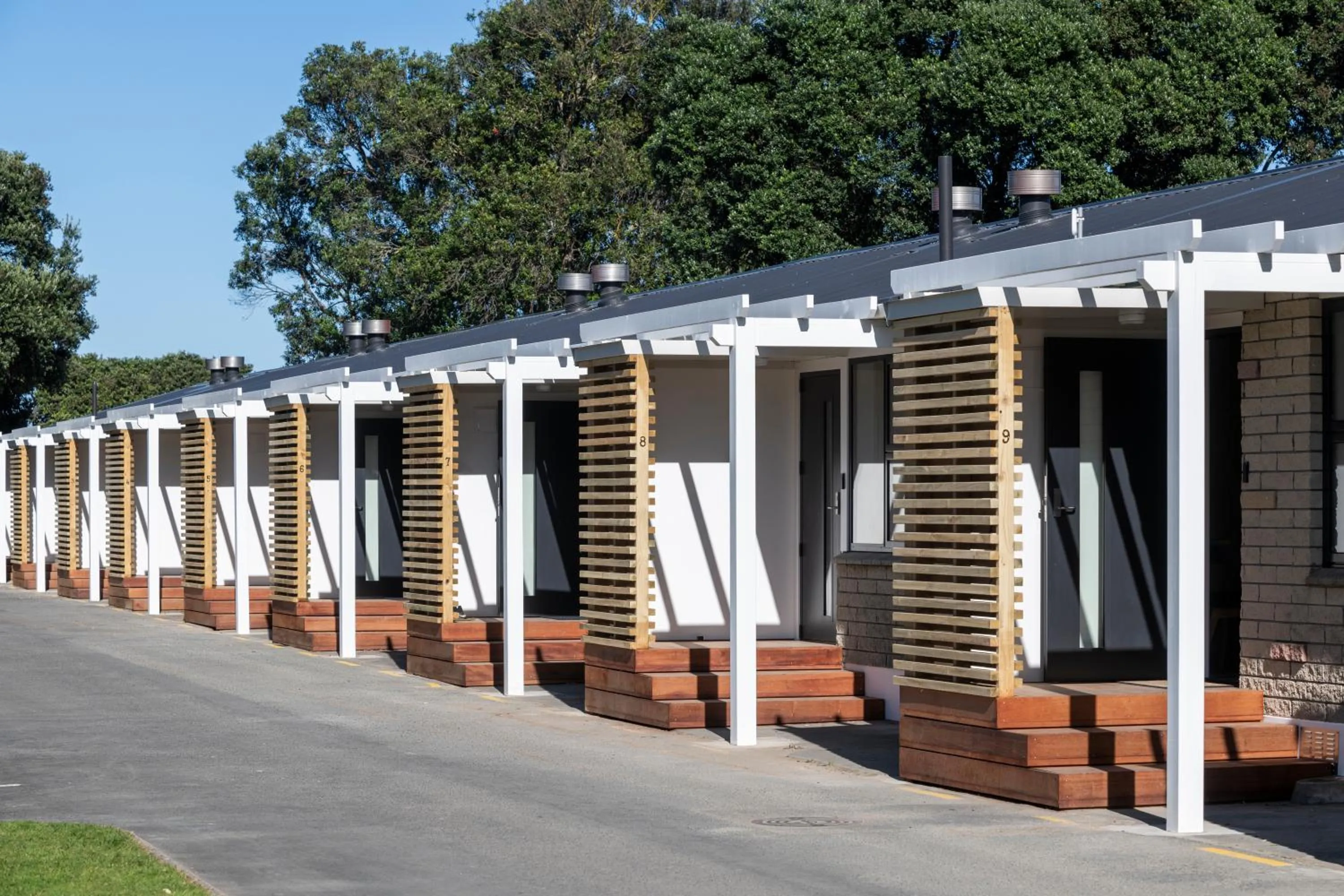 Property building in Waikanae Beach TOP 10 Holiday Park