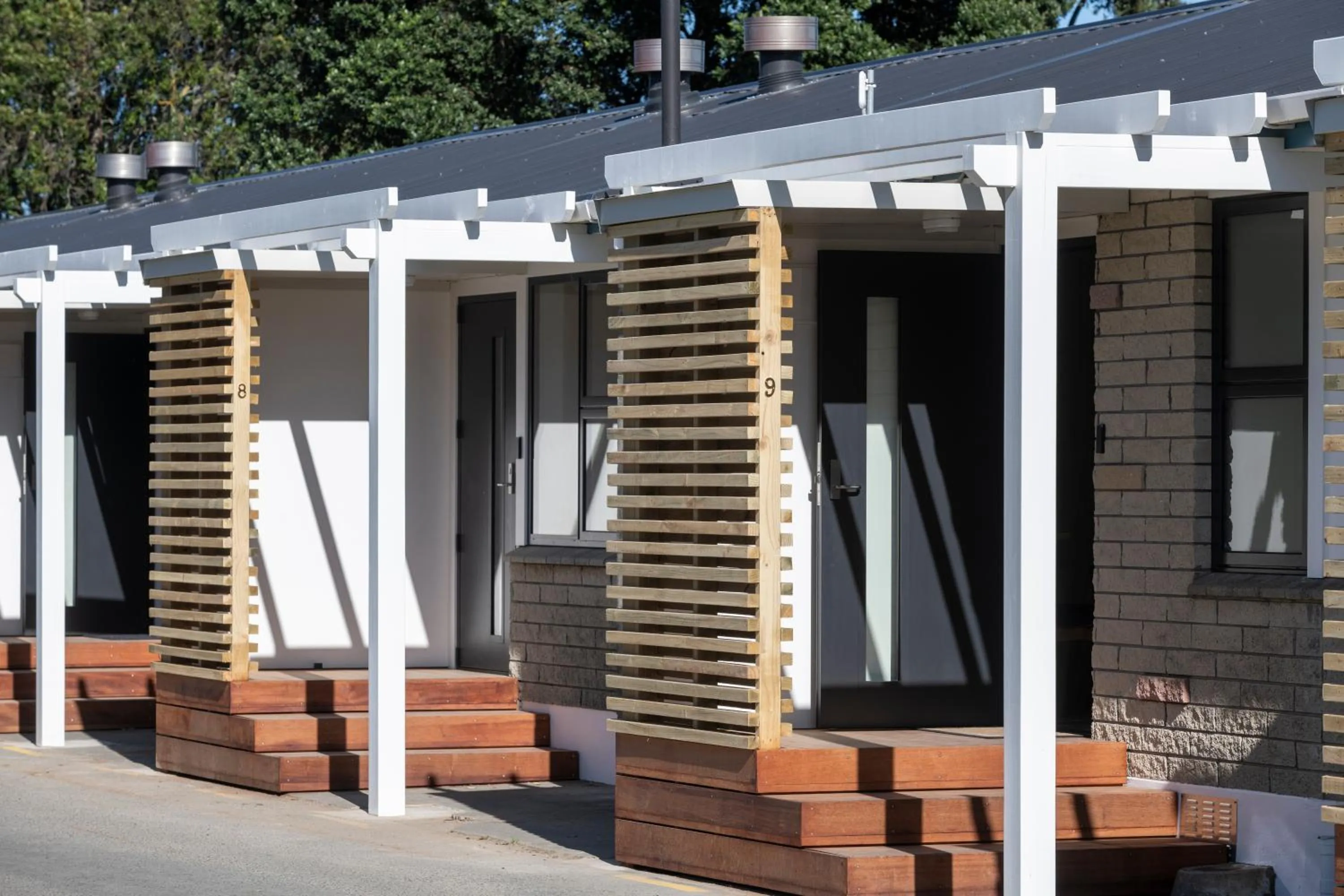 Property building in Waikanae Beach TOP 10 Holiday Park