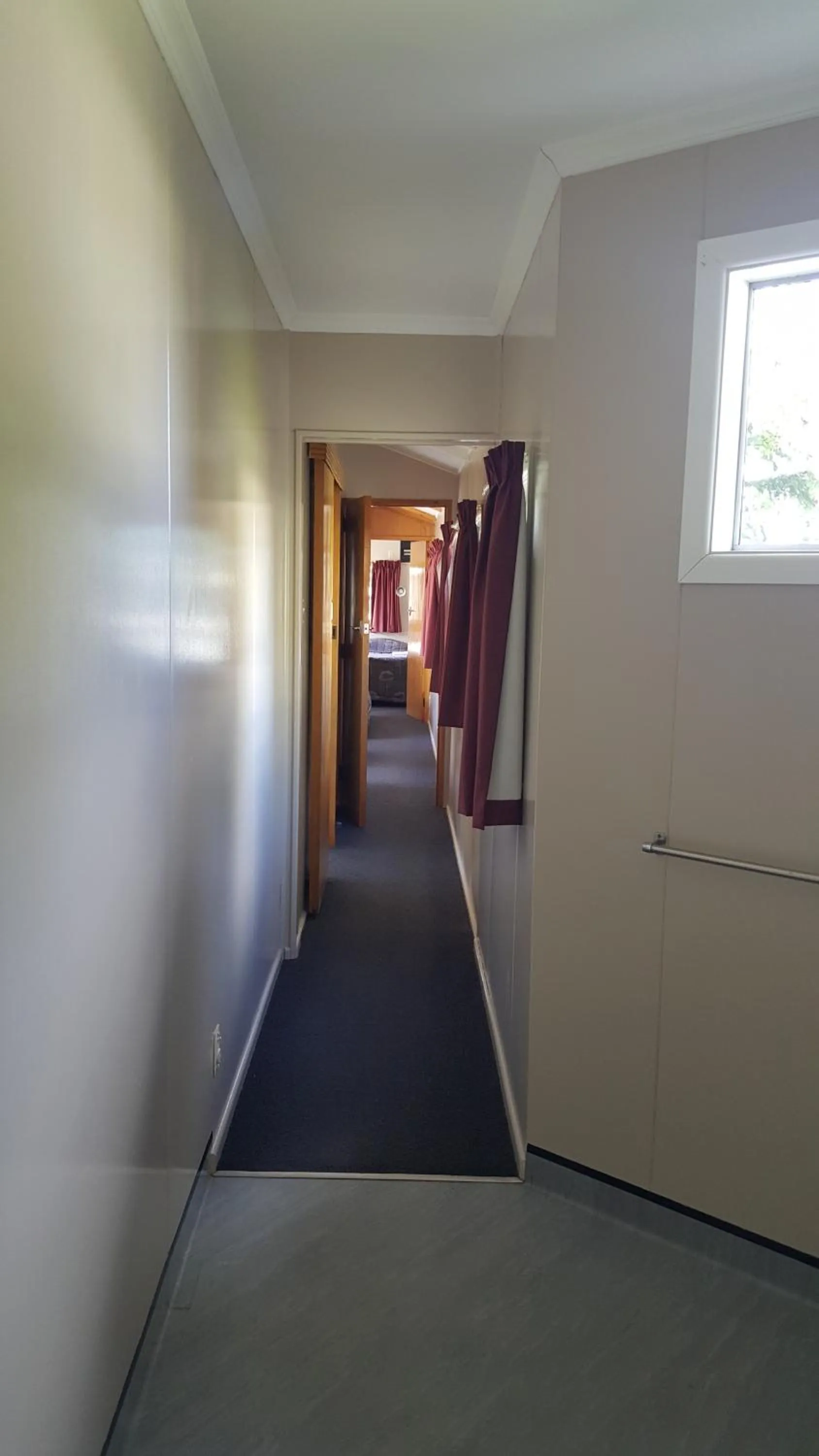 Photo of the whole room in High Country Lodge, Motels & Backpackers