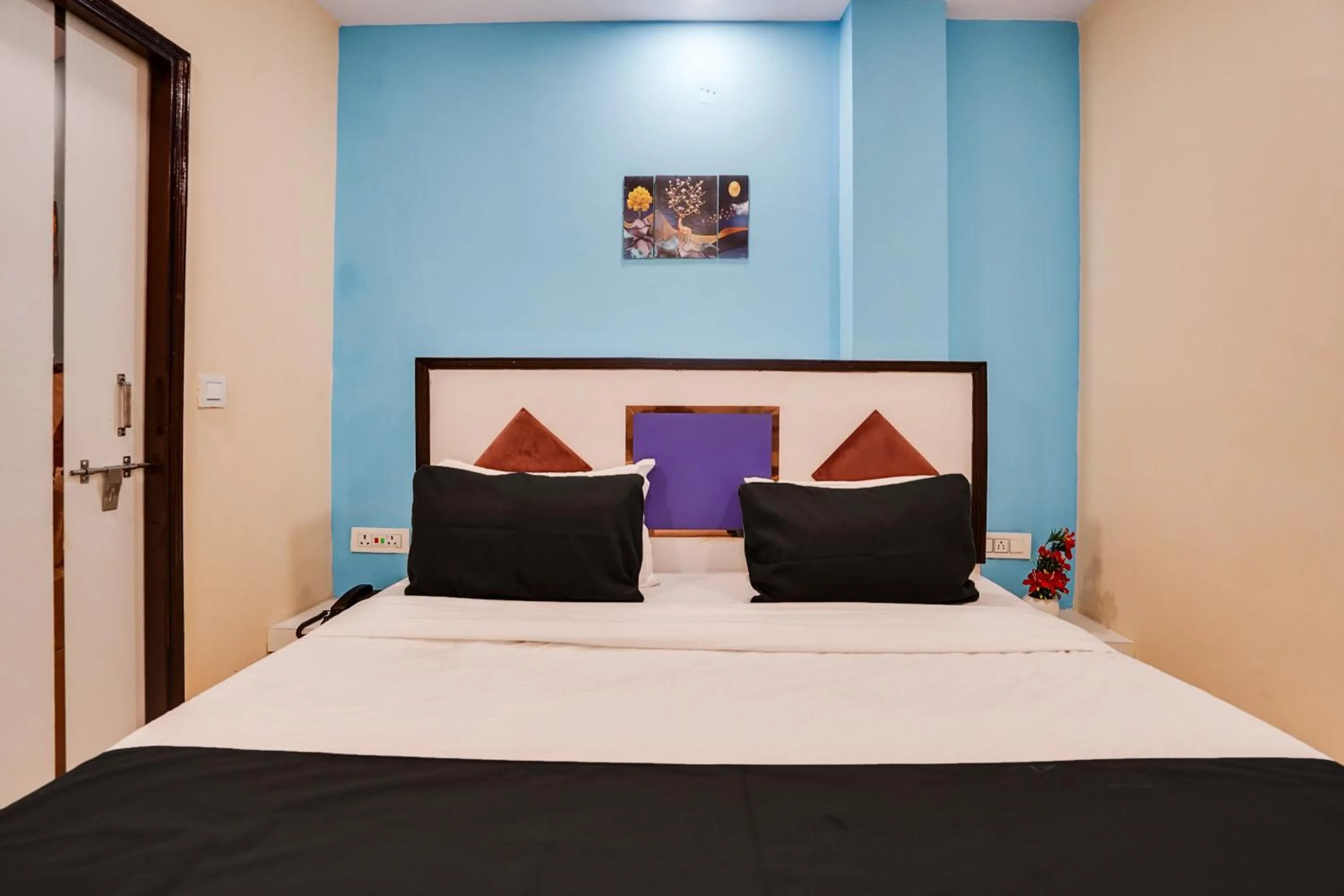 Facade/entrance, Bed in Hotel O Hotel Gold Star