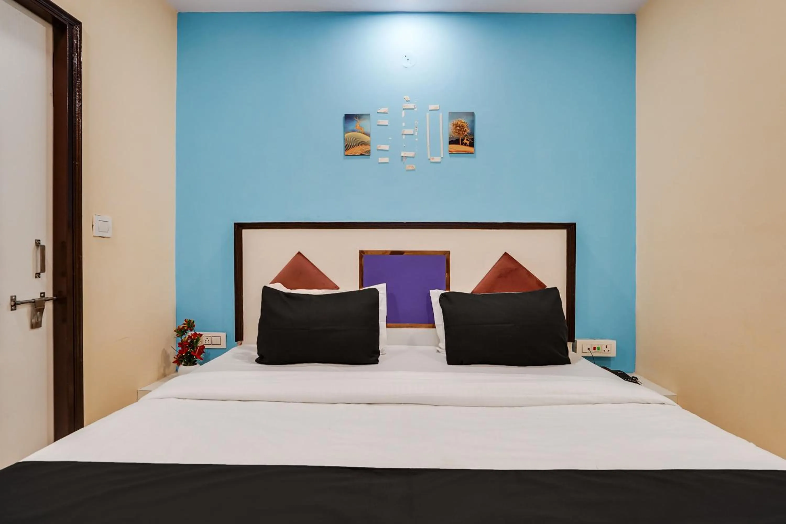 Bedroom, Bed in Hotel O Hotel Gold Star