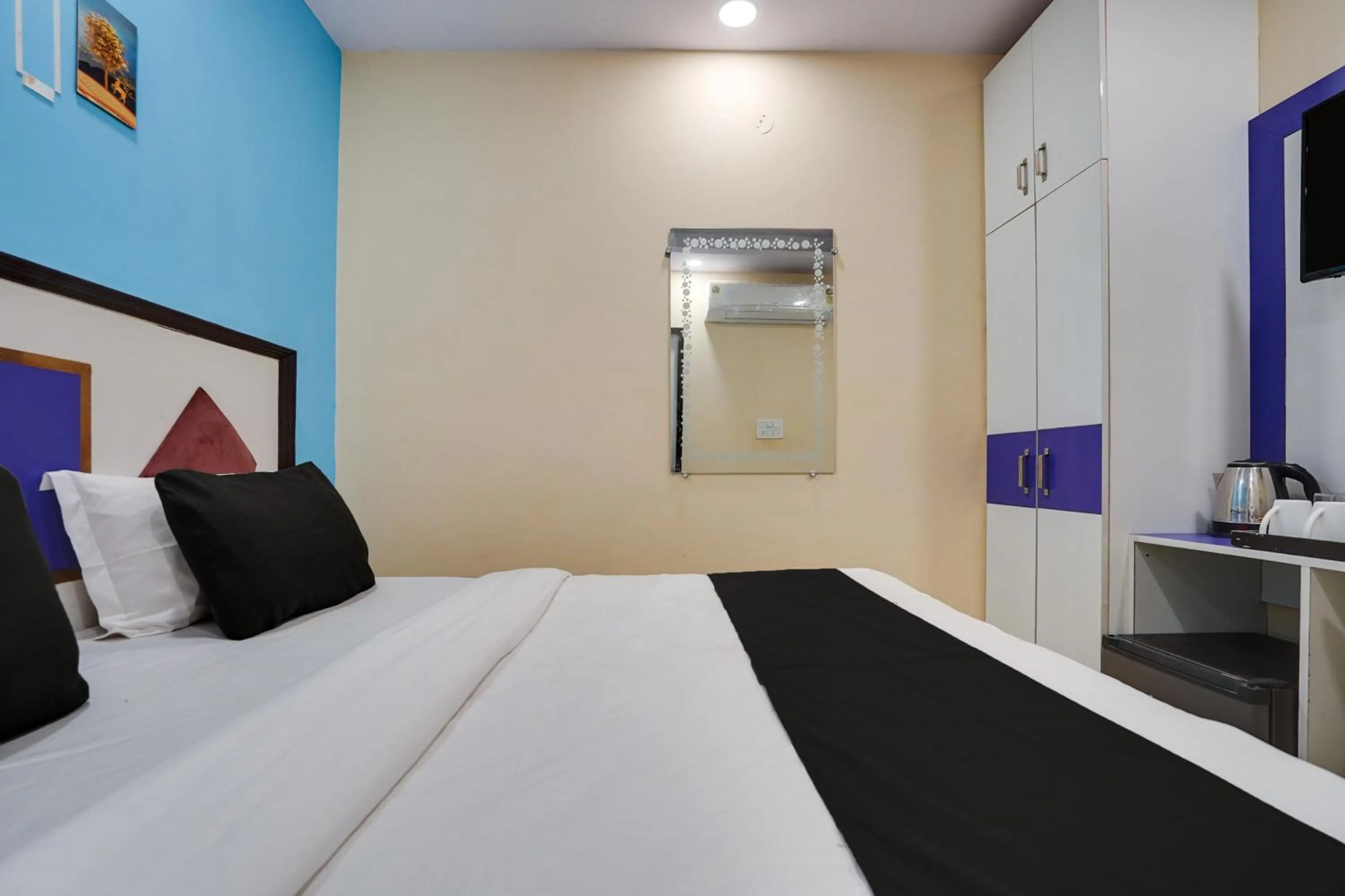 Bedroom, Bed in Hotel O Hotel Gold Star