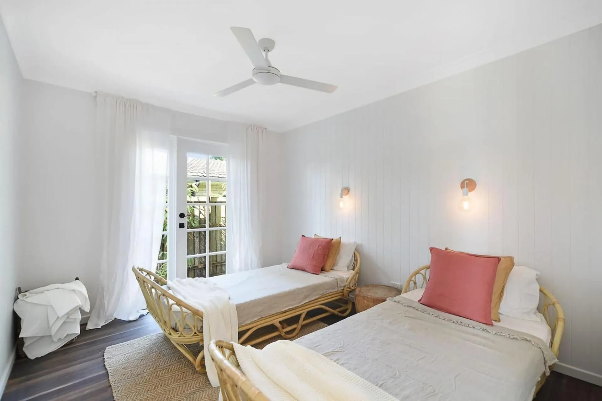 The River Shack Vintage Luxe Right Beside River