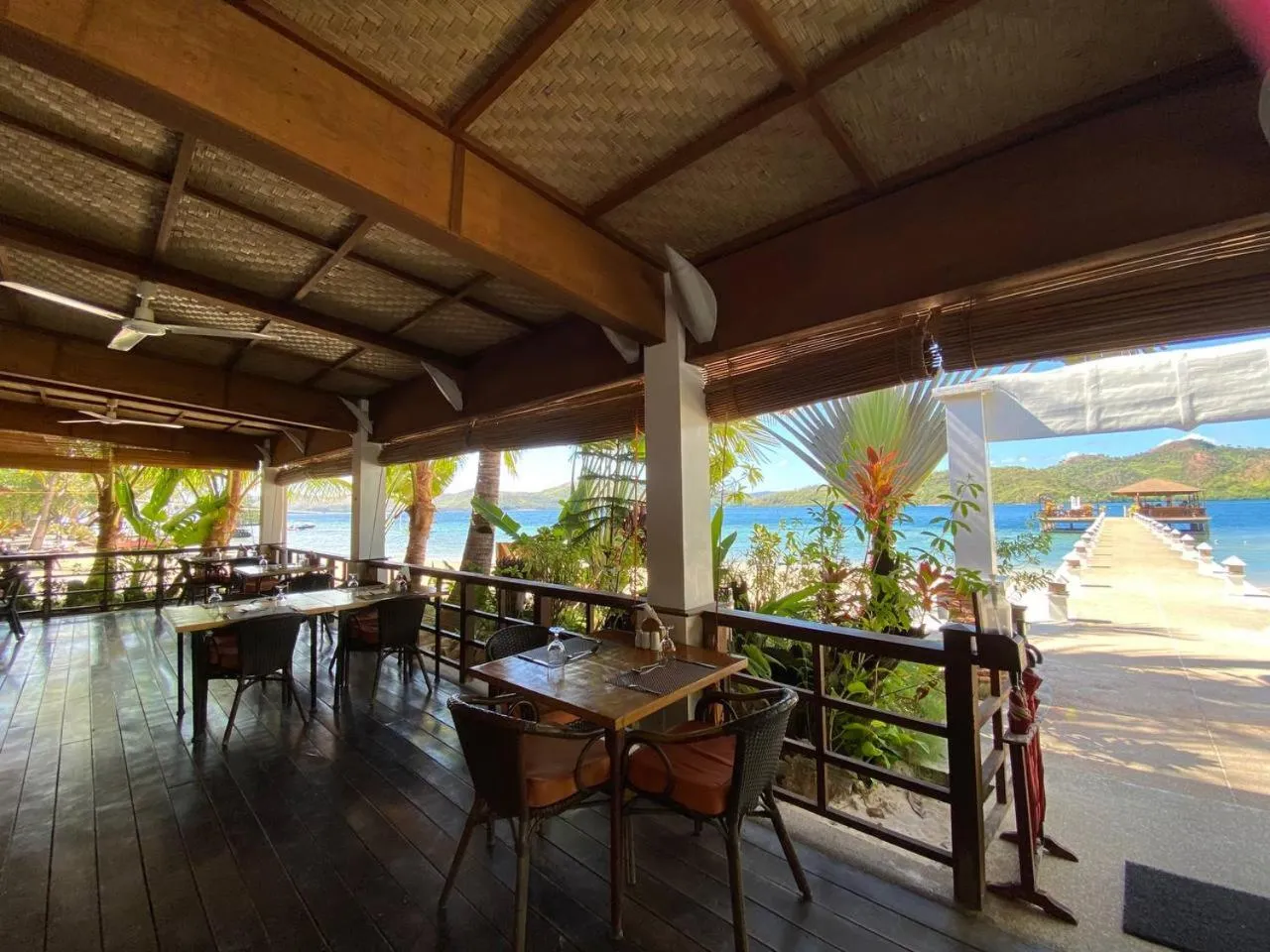 Restaurant/places to eat in EL RIO Y MAR RESORT