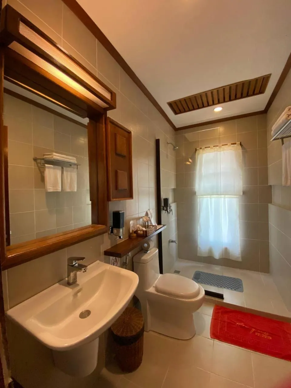 Bathroom in EL RIO Y MAR RESORT