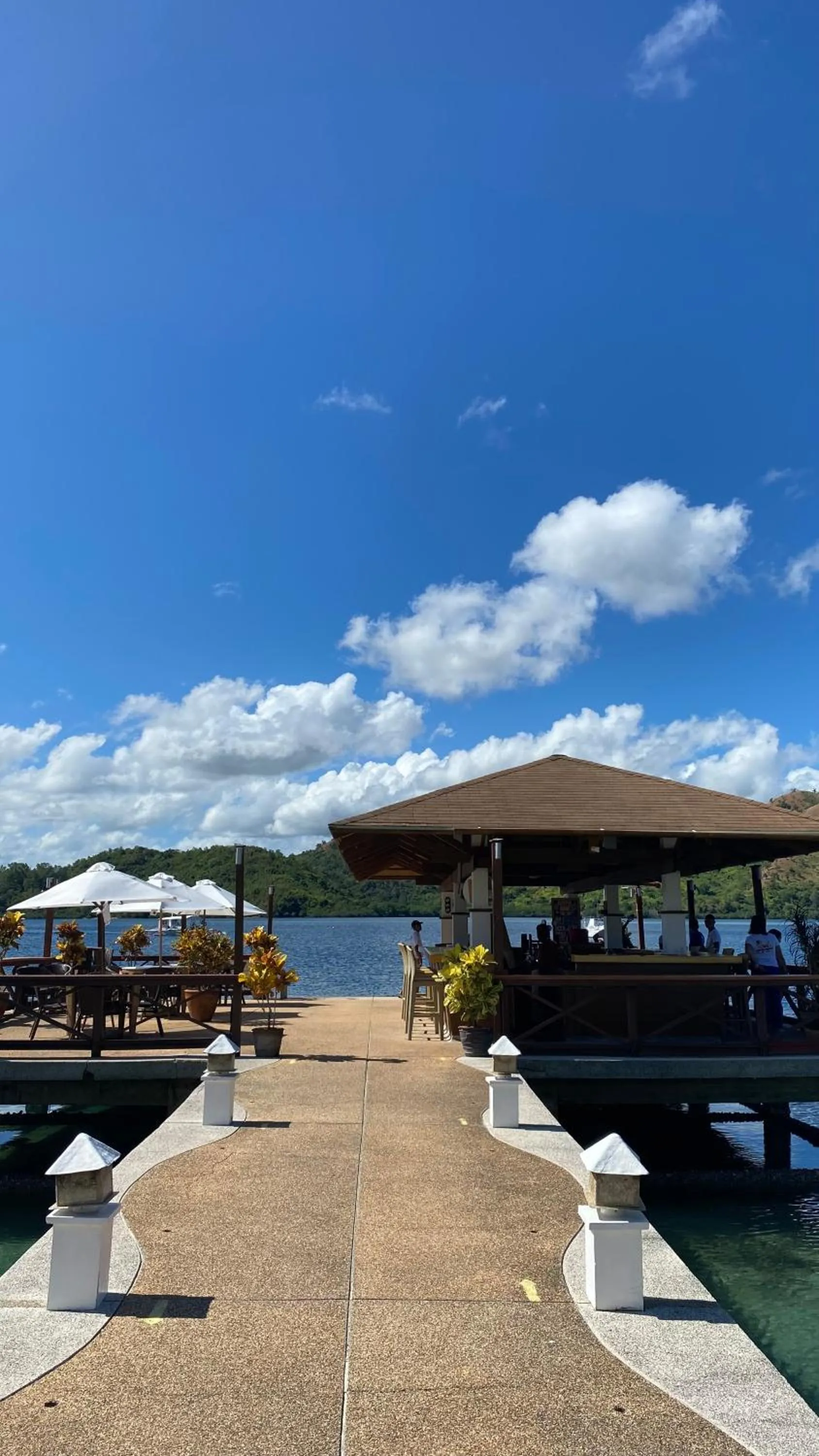 Lounge or bar in EL RIO Y MAR RESORT