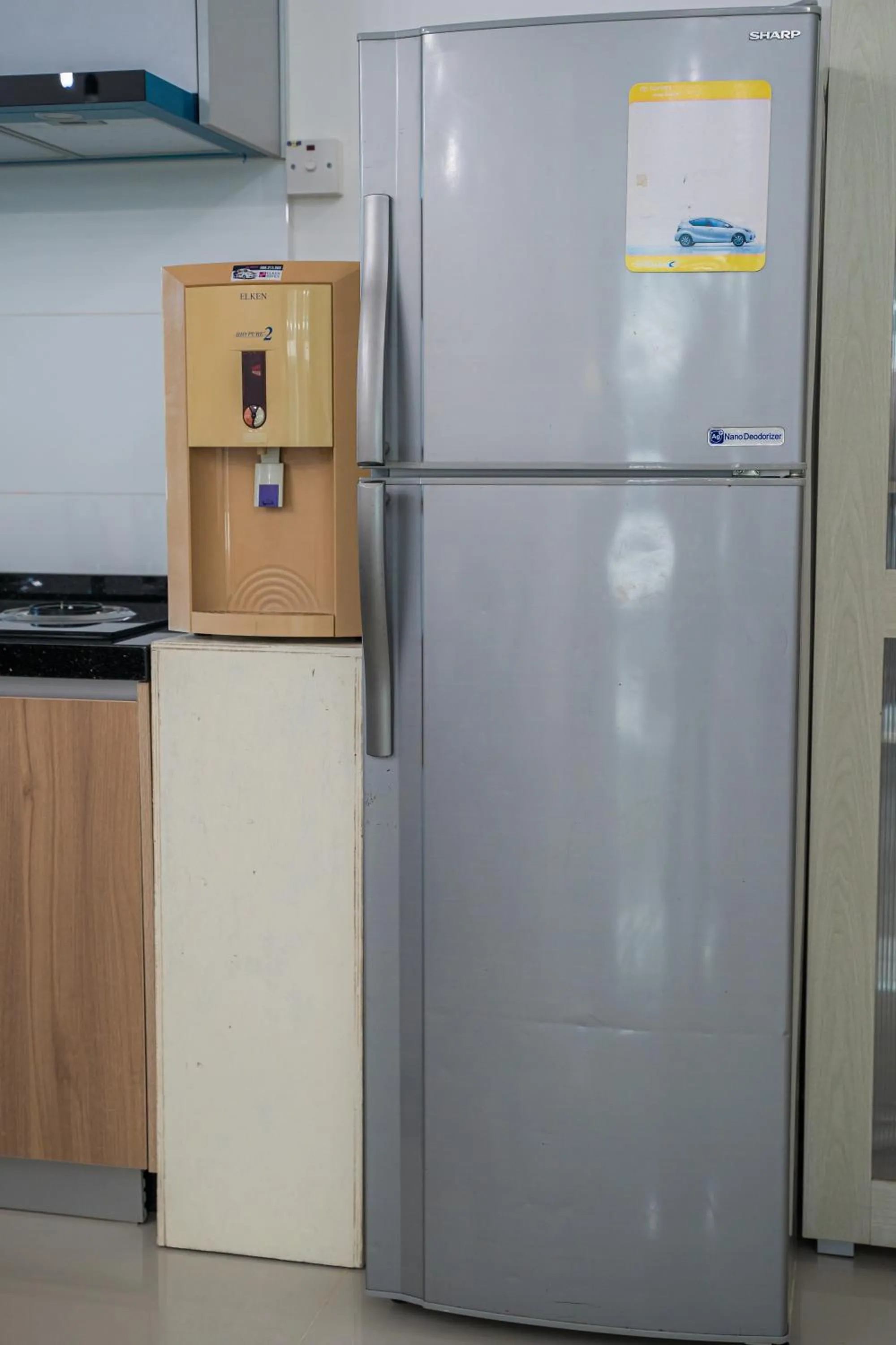 Kitchen or kitchenette in Trival Broadway Hut Homestay Sri Indah, Sandakan