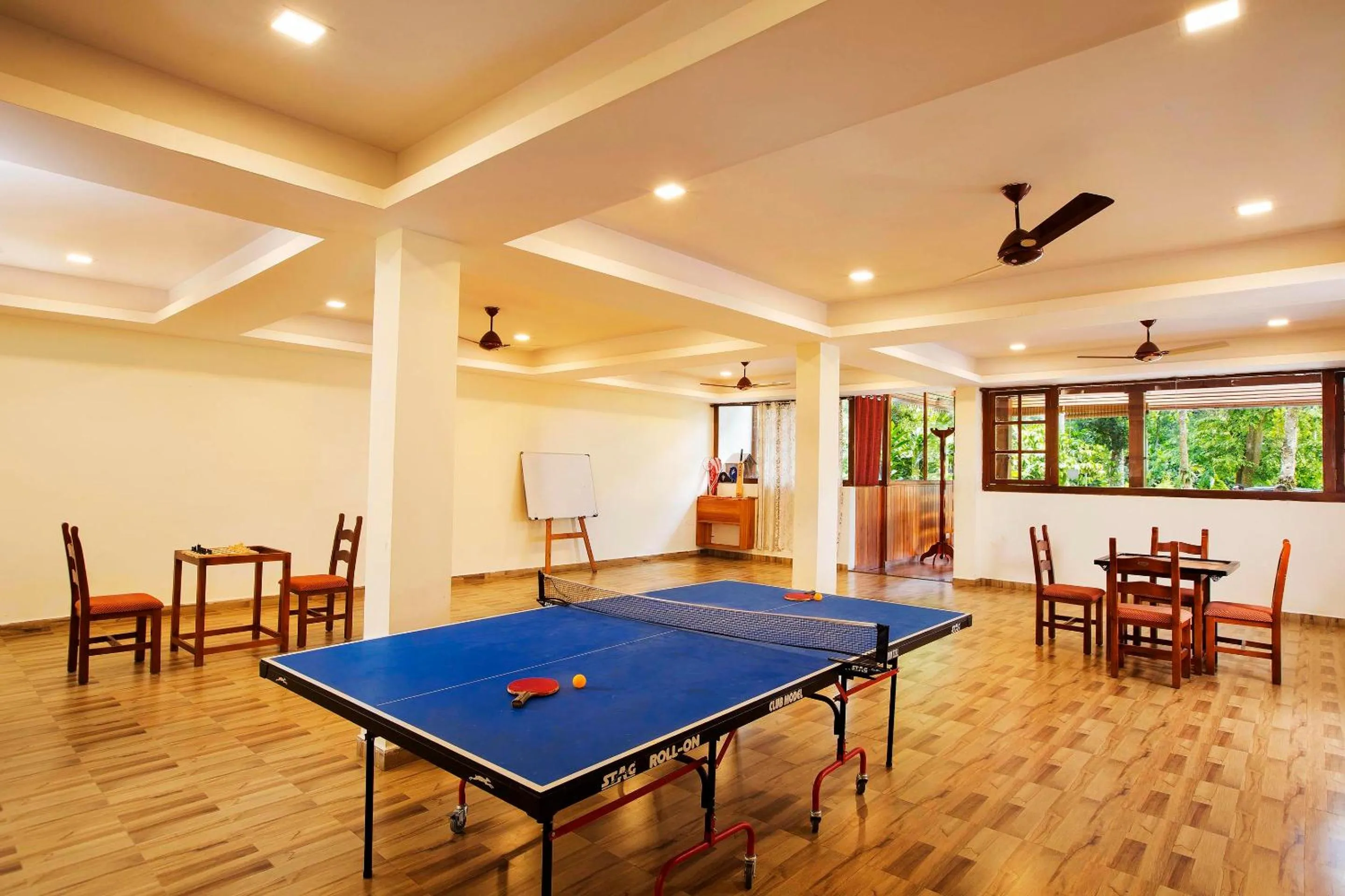 Game Room in Coffee Routes