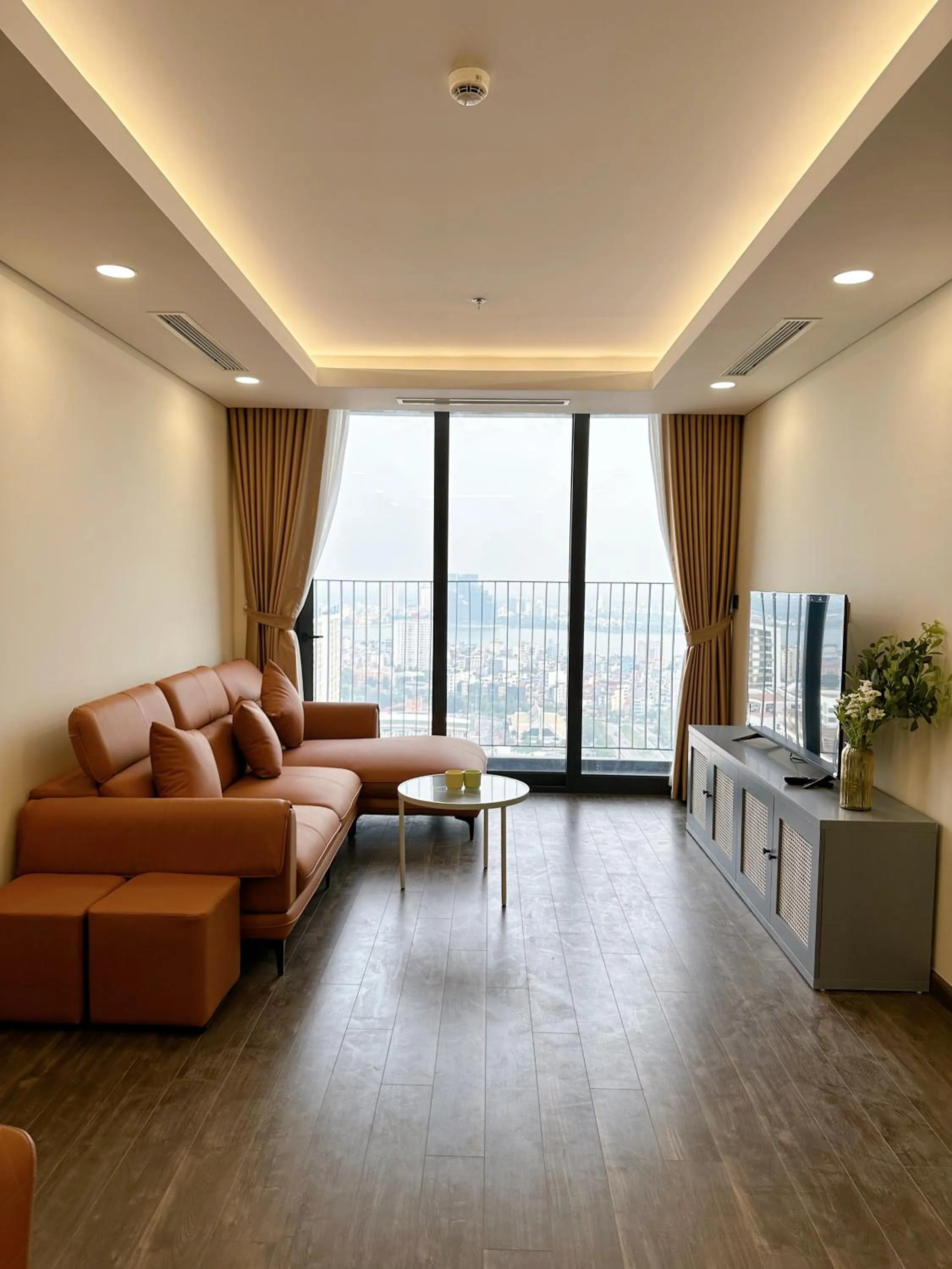 Living room in Apartments in Han Jardin Building next West Lake