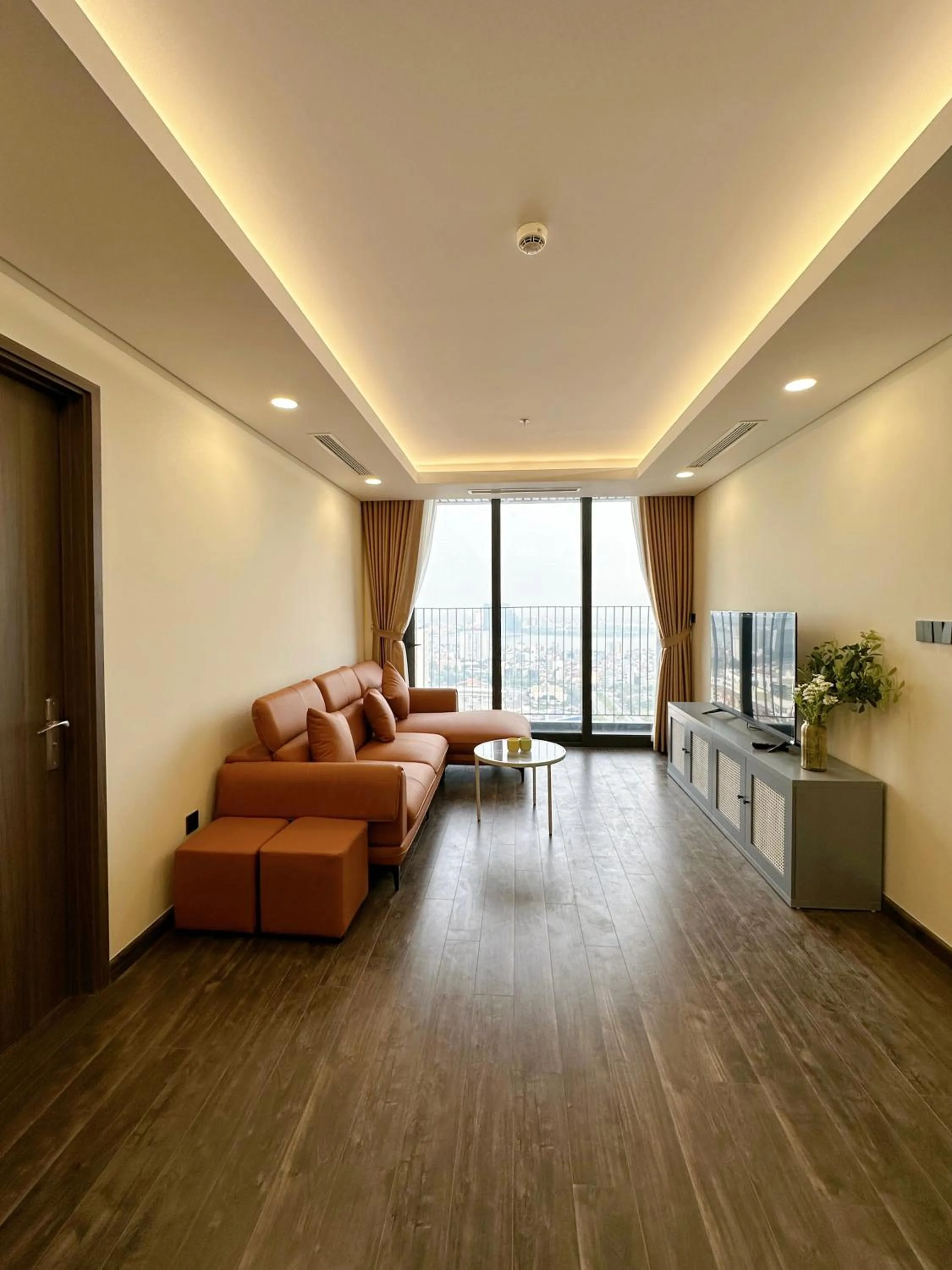 Living room in Apartments in Han Jardin Building next West Lake