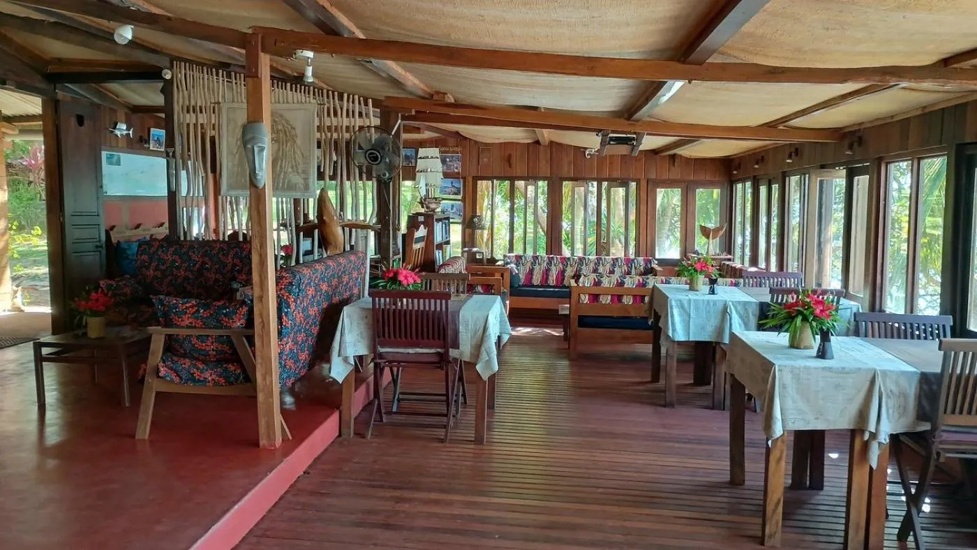 Restaurant/places to eat in Boraha Village Ecolodge
