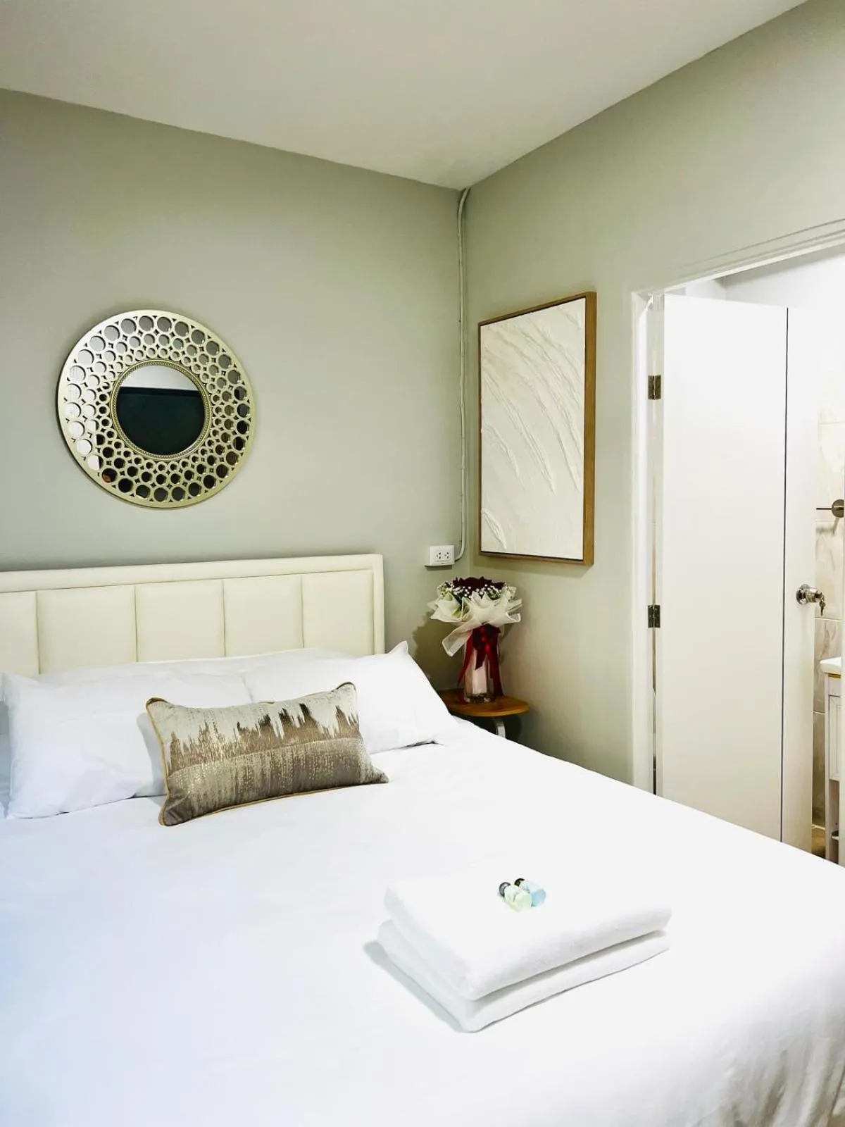 Bed in Luna hotel