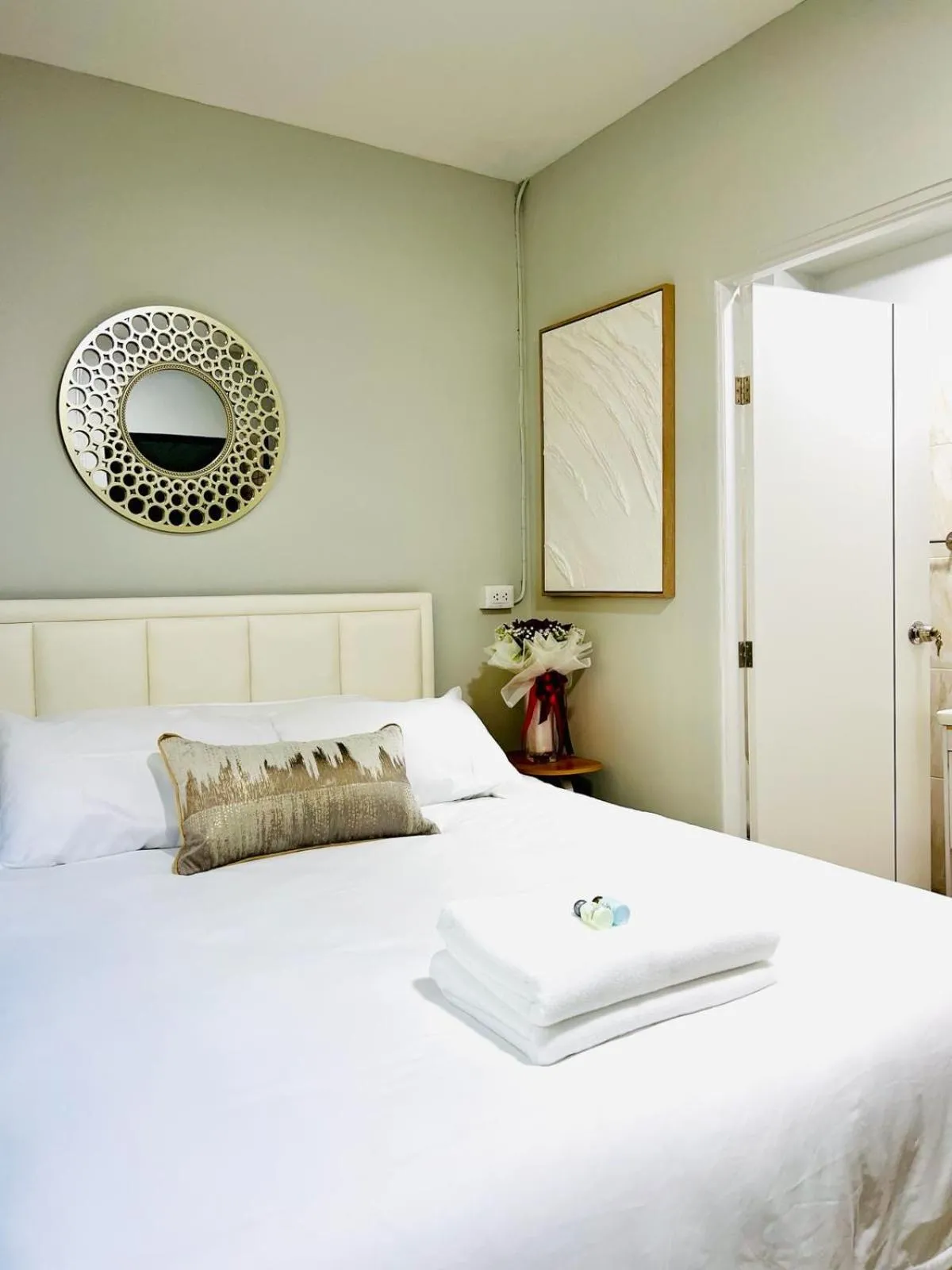 Bed in Luna hotel