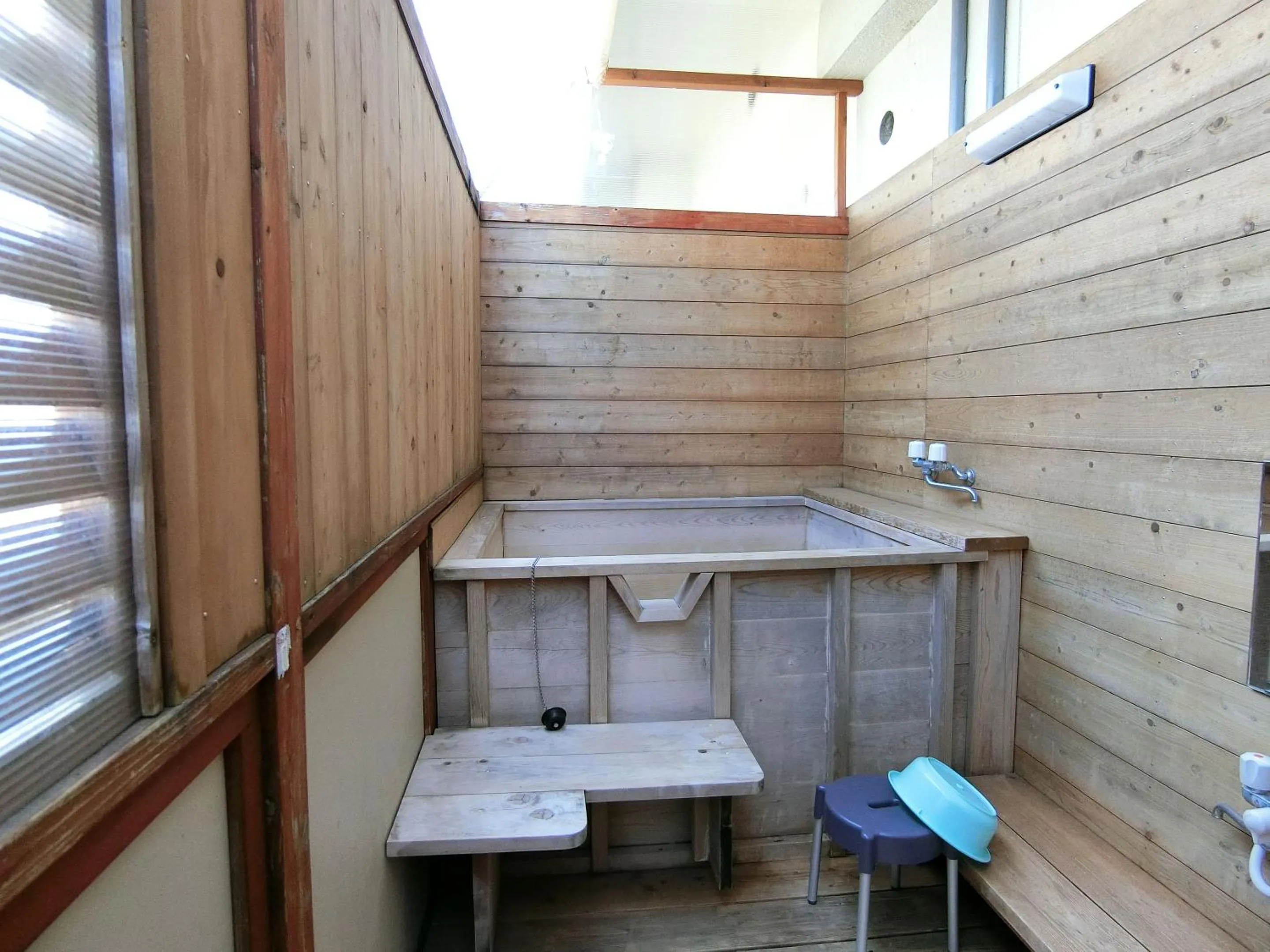 Bathroom in Yurakuan Miyazaki