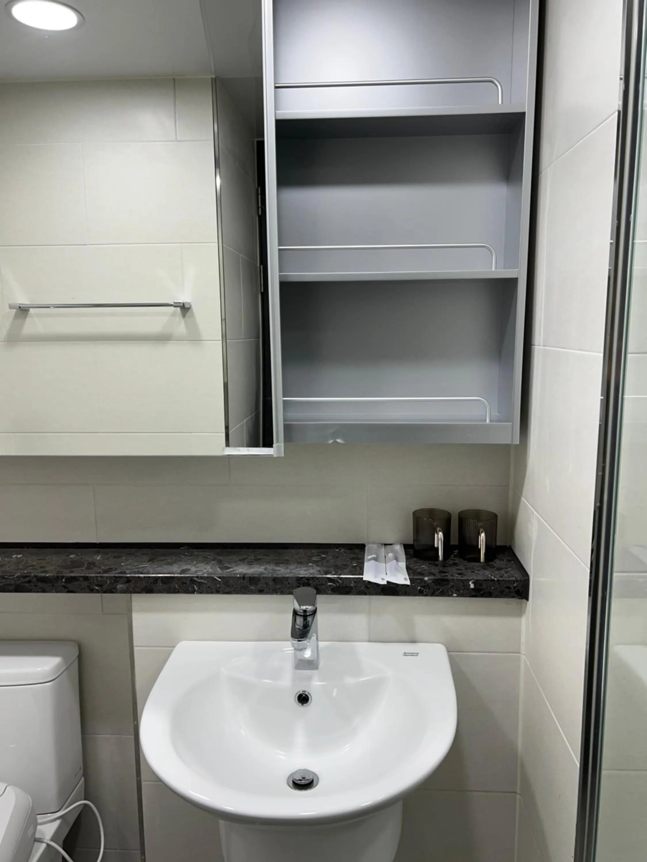 Bathroom in Hoya stay