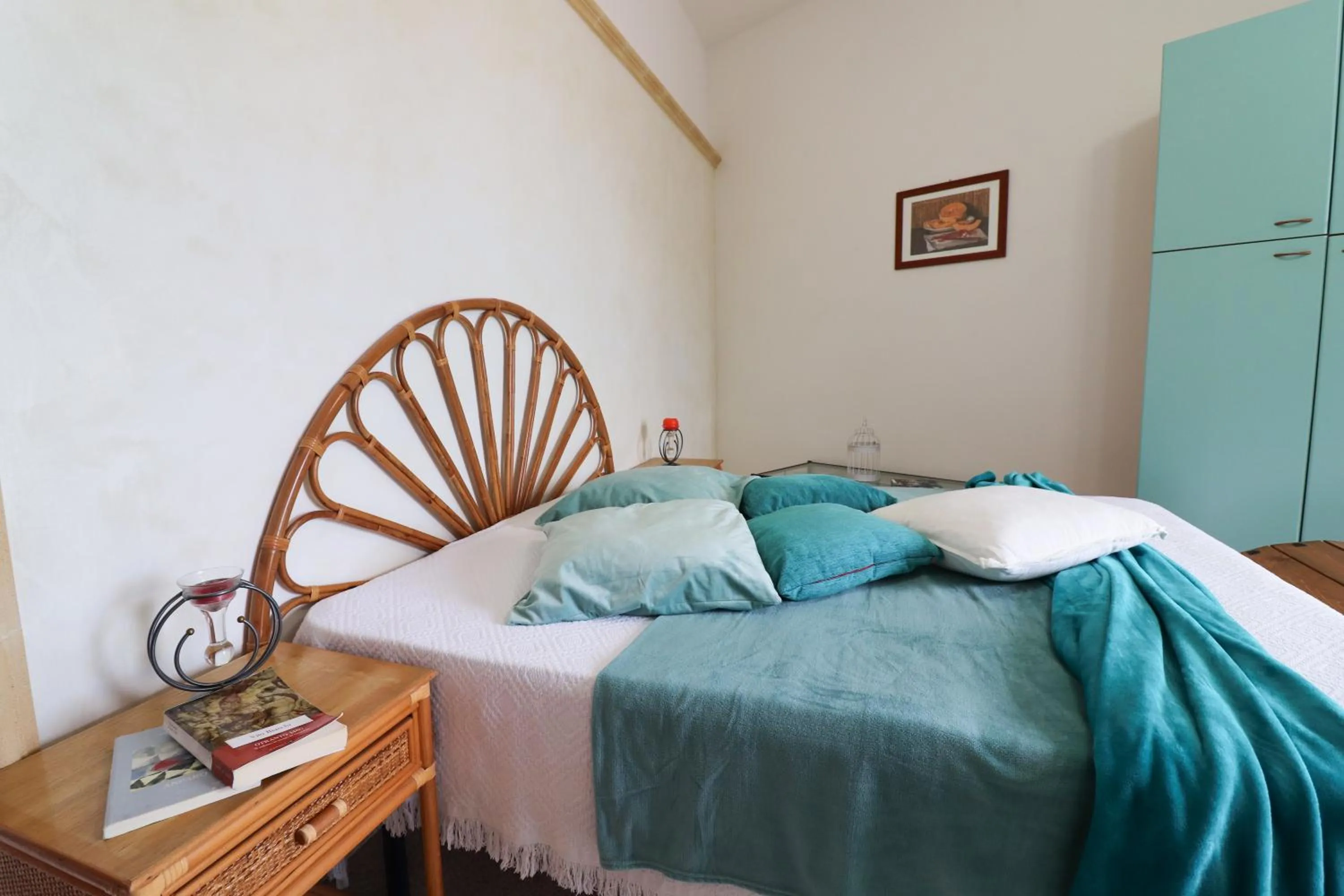 Bed in Jasmines House Otranto