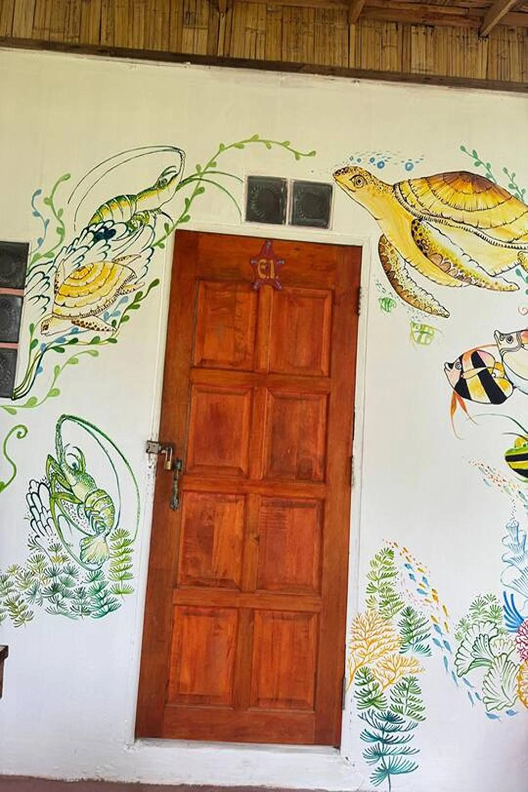 Decorative detail in Klong Jark Bungalows